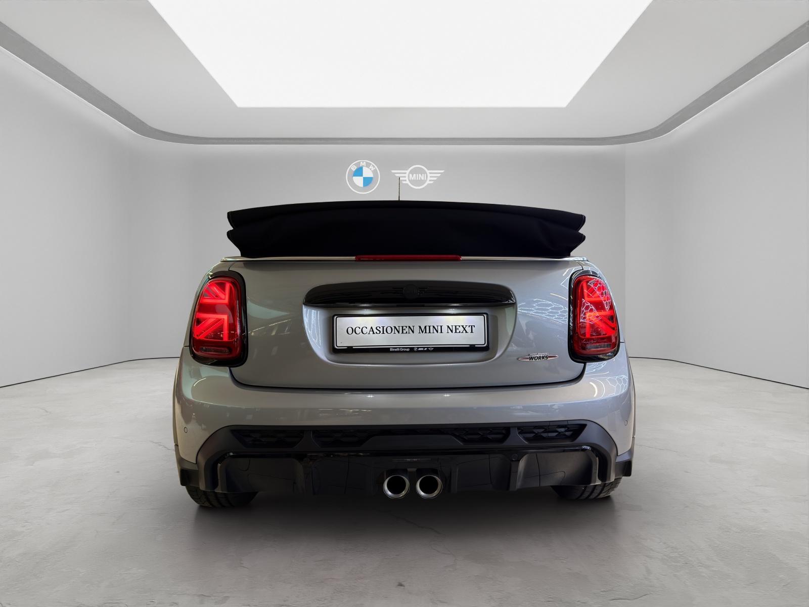 MINI Cabrio John Cooper Works Premium-image-3