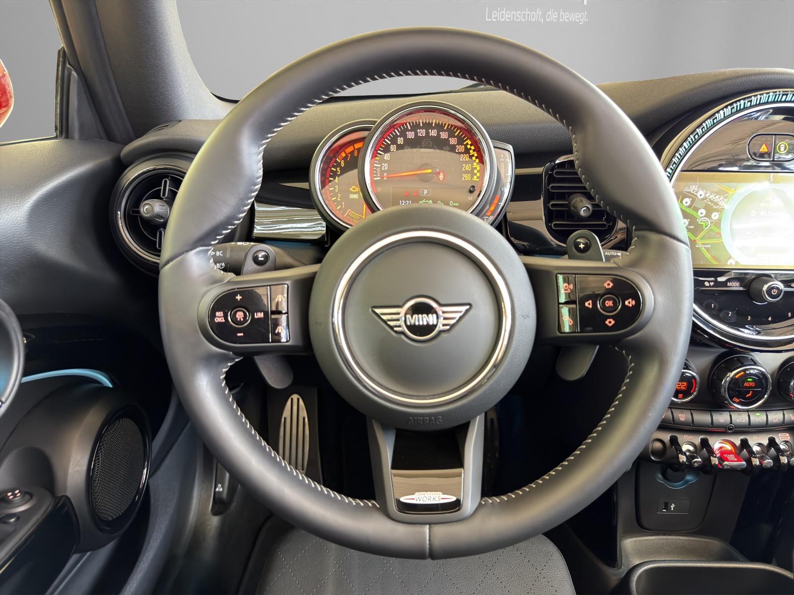 MINI Cabrio John Cooper Works Premium-image-10