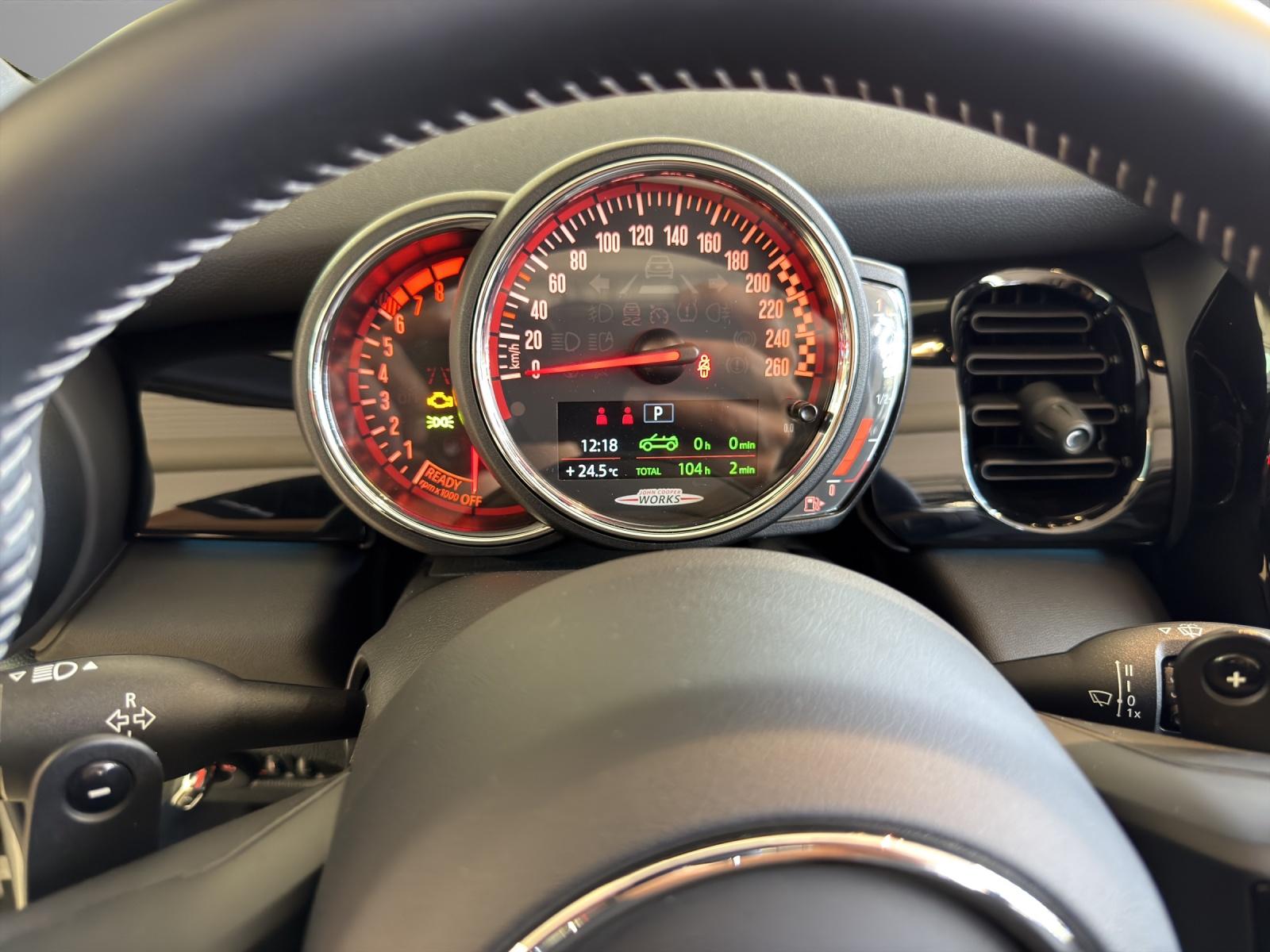 MINI Cabrio John Cooper Works Premium-image-12