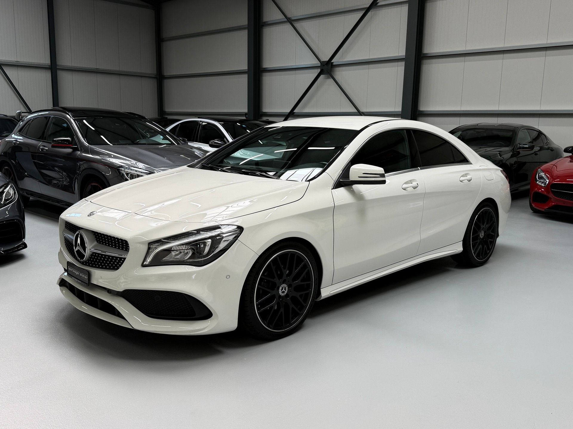 MERCEDES-BENZ CLA 180 AMG Line 7G-DCT-image-0
