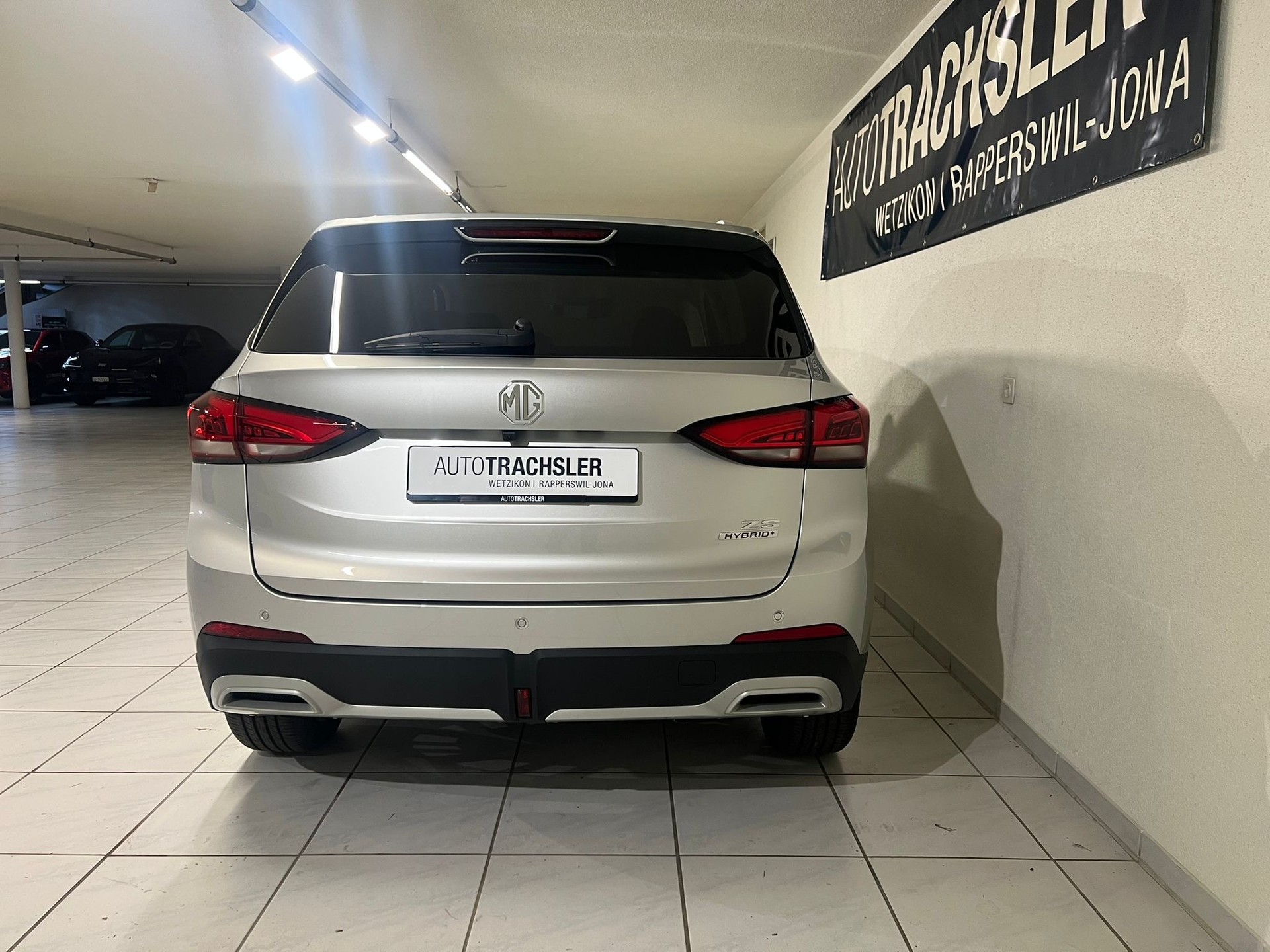 MG ZS 1.5 HEV Luxury-image-4