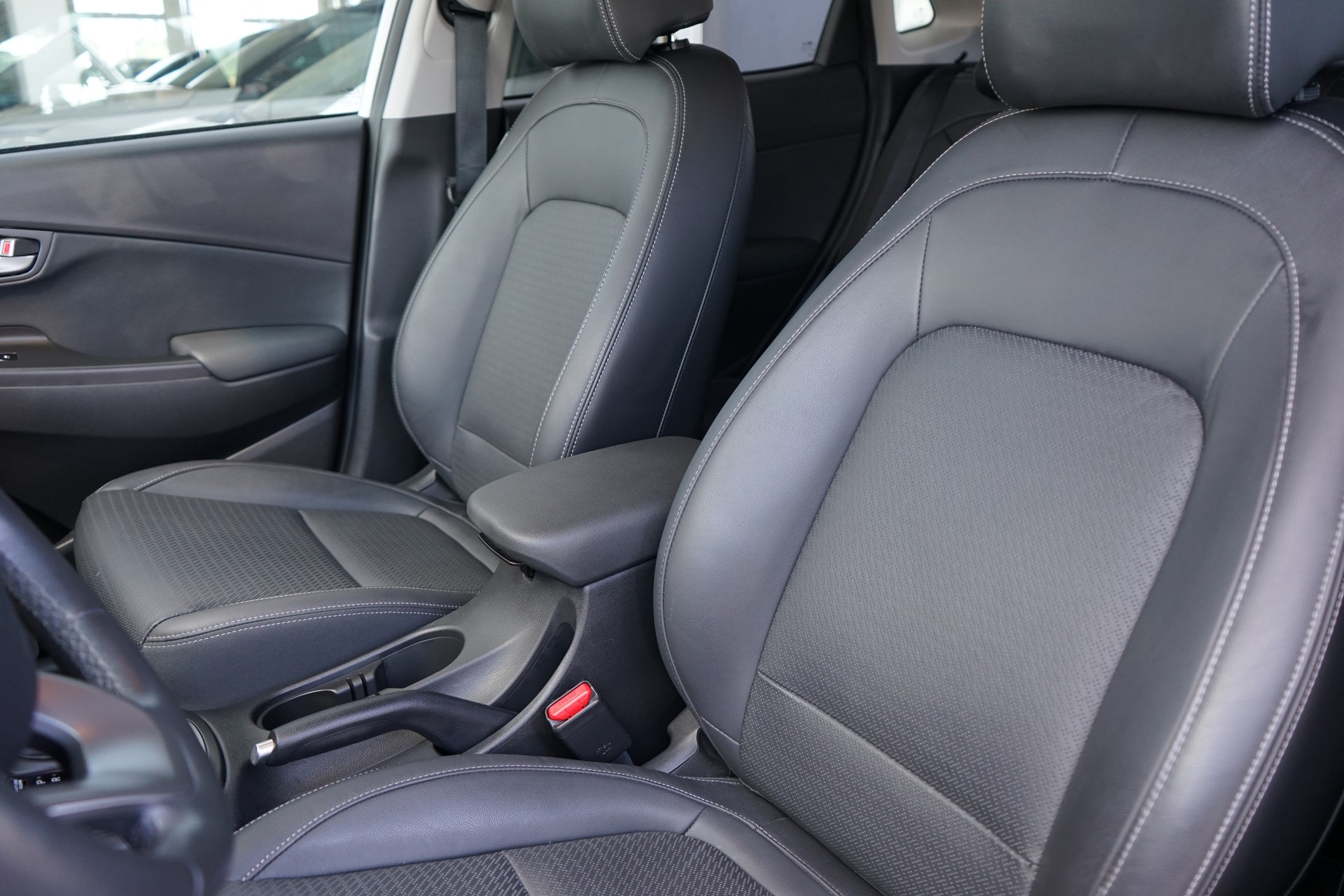HYUNDAI Kona 1.6 T-GDi Vertex 4WD DCT-image-13
