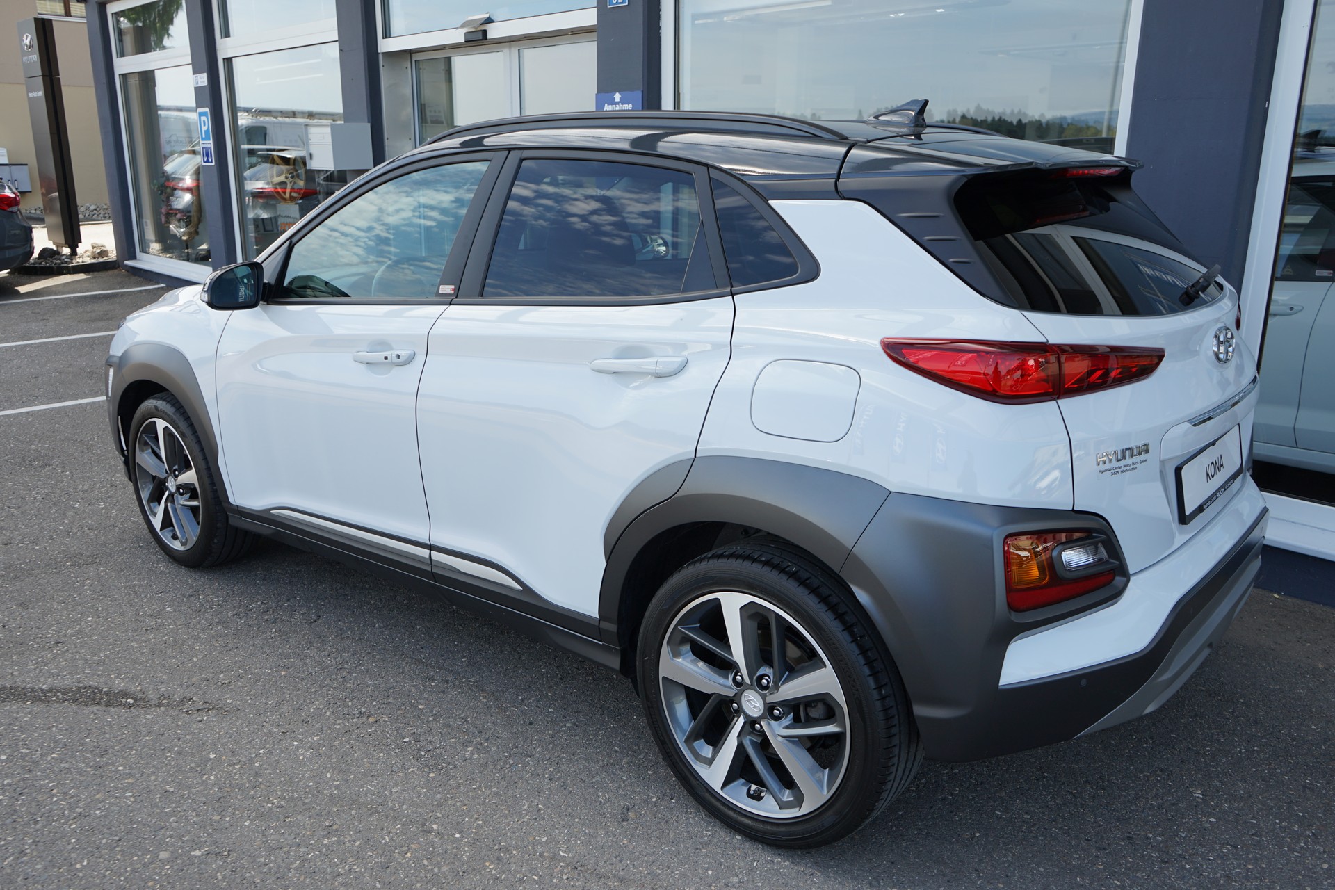 HYUNDAI Kona 1.6 T-GDi Vertex 4WD DCT-image-3
