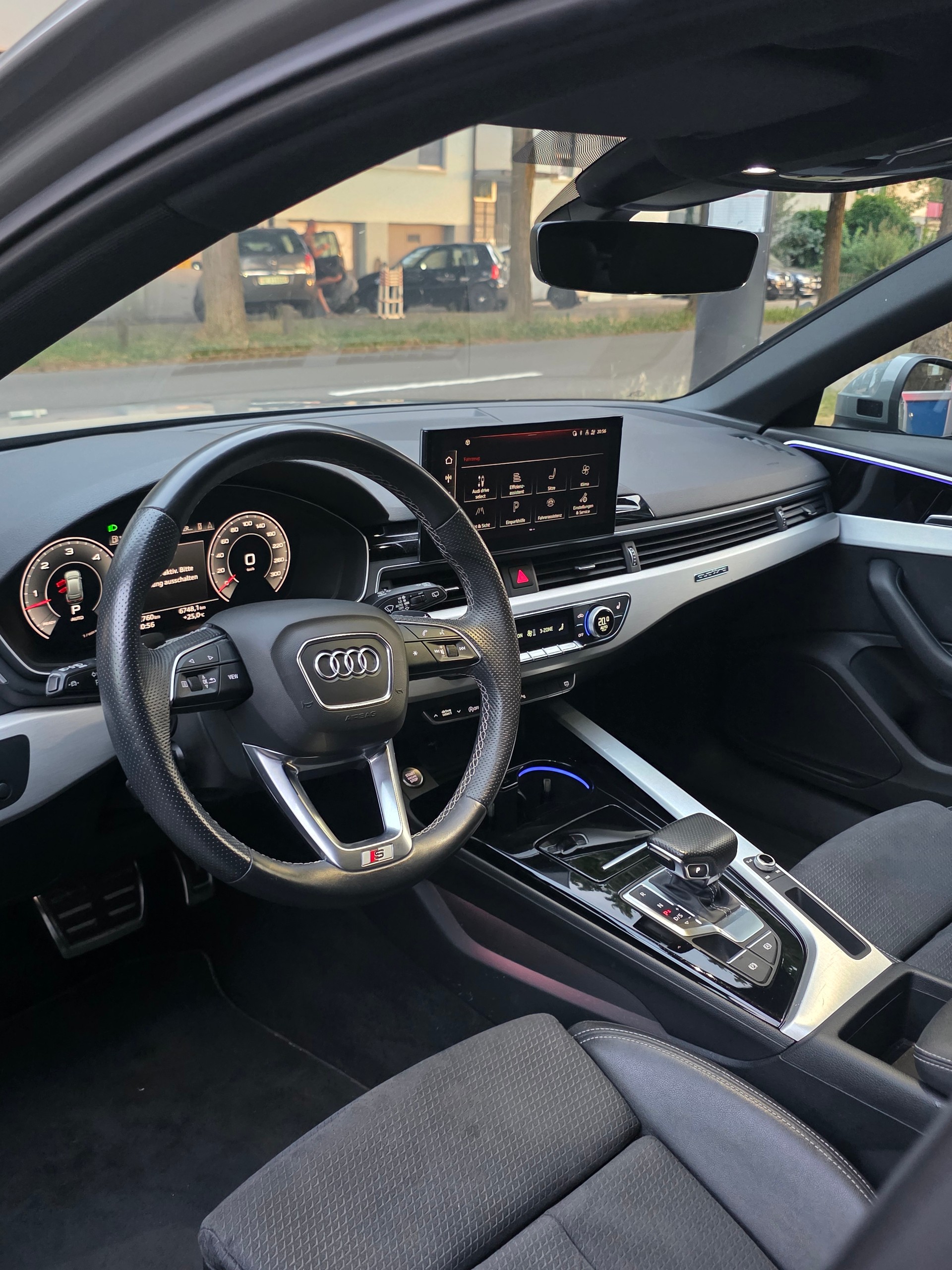 AUDI A4 Avant 50 TDI S line quattro tiptronic *S line Competition *Standheizung *ACC *V6 Diesel *Top Zustand-image-8