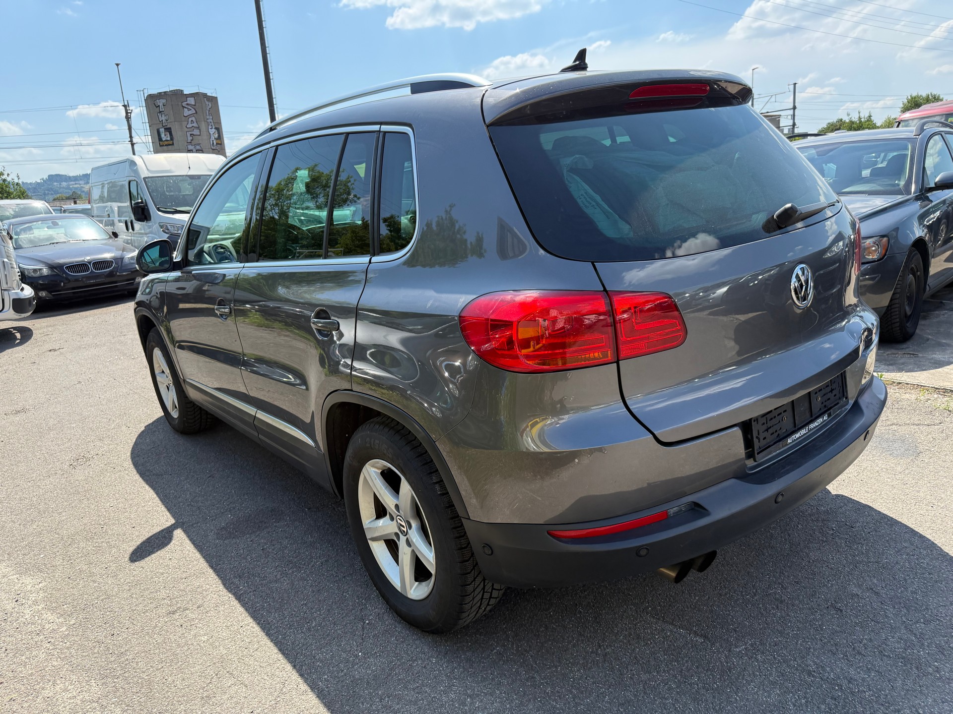 VW Tiguan 1.4 TSI Sport&Style 4Motion-image-3