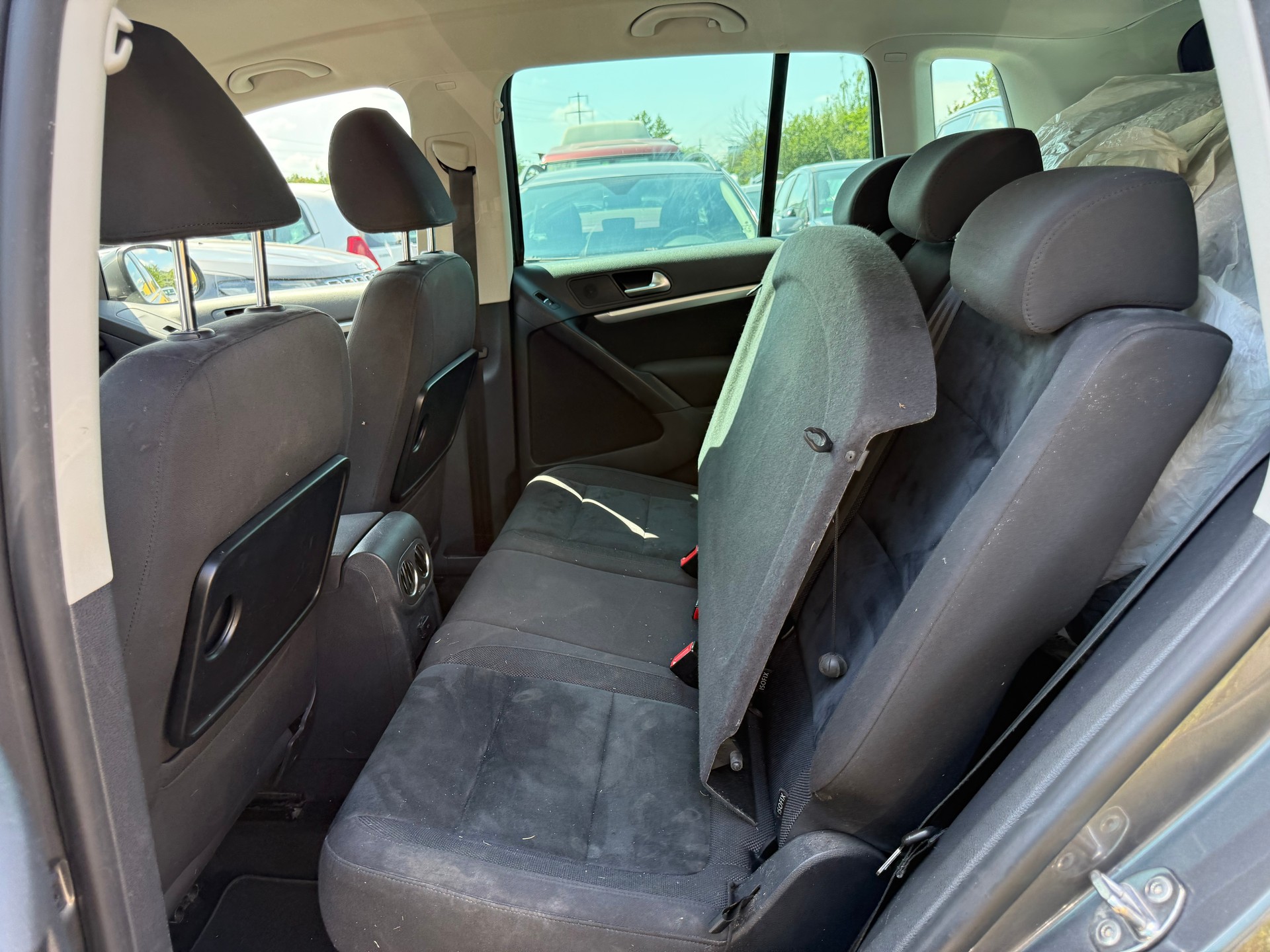 VW Tiguan 1.4 TSI Sport&Style 4Motion-image-10