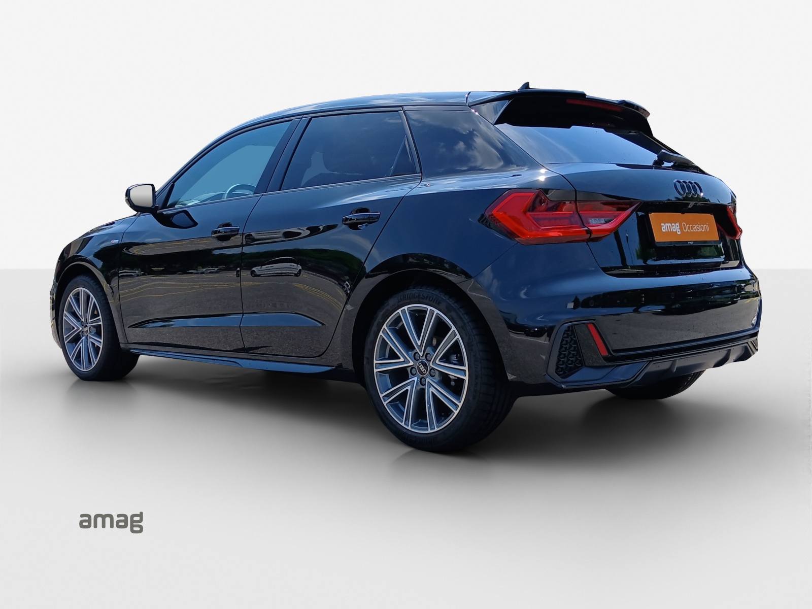 AUDI A1 Sportback 30 TFSI S Line Attraction S-tronic-image-2