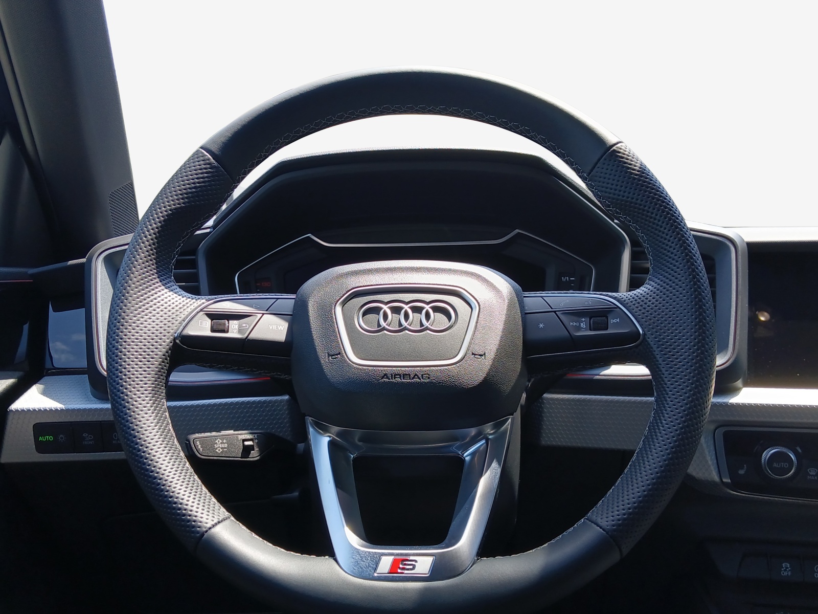 AUDI A1 Sportback 30 TFSI S Line Attraction S-tronic-image-9