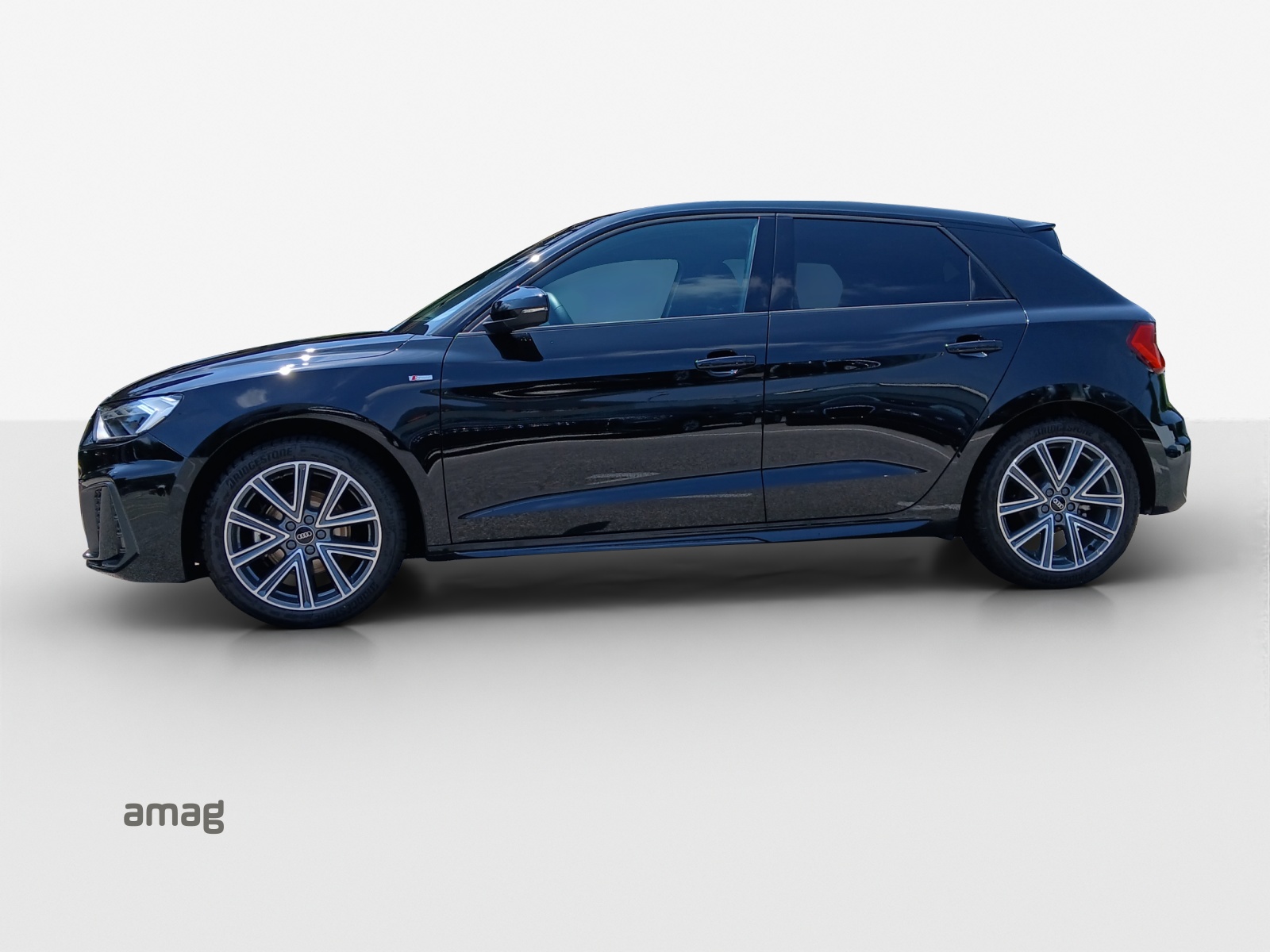 AUDI A1 Sportback 30 TFSI S Line Attraction S-tronic-image-1