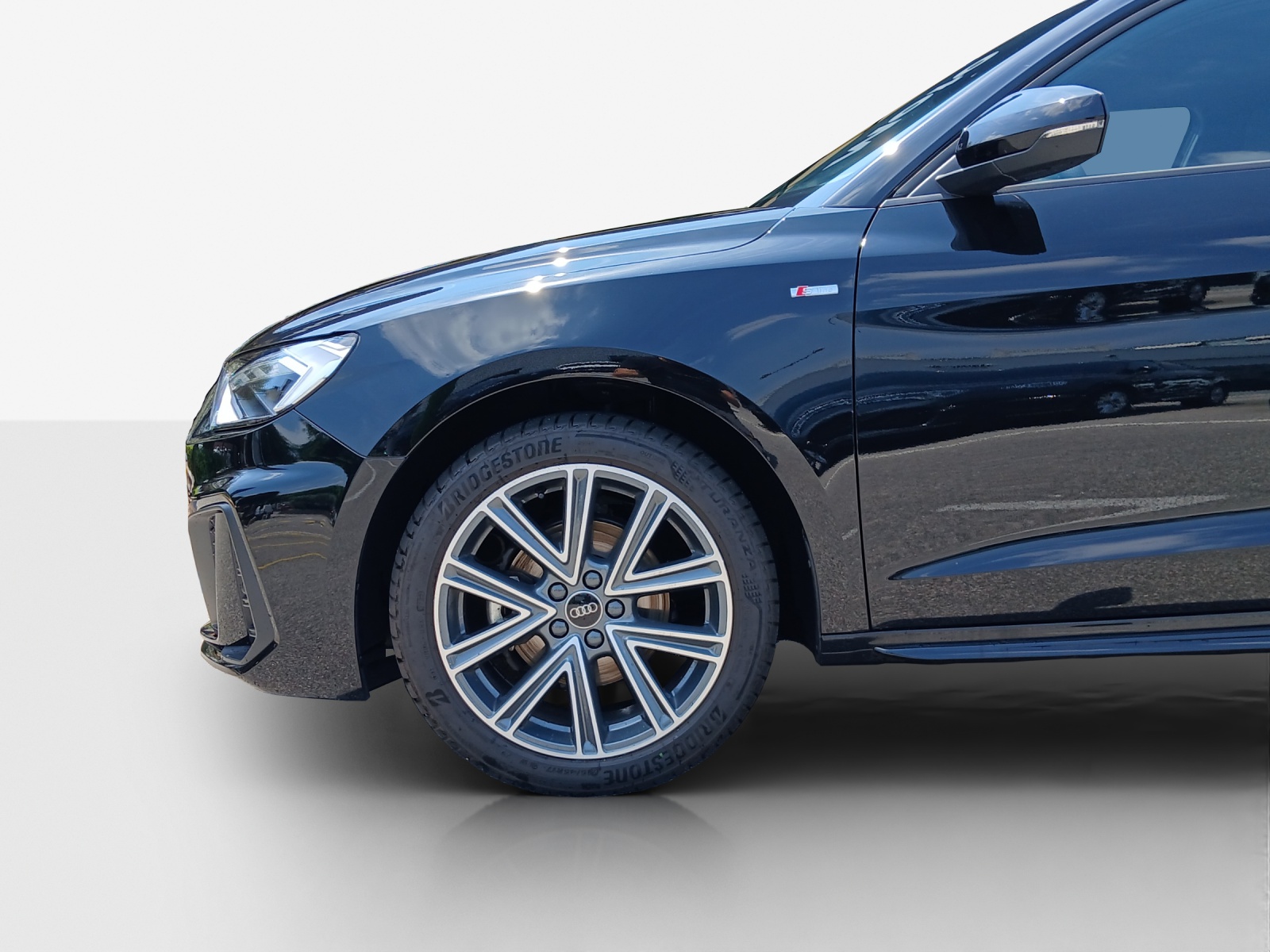 AUDI A1 Sportback 30 TFSI S Line Attraction S-tronic-image-13