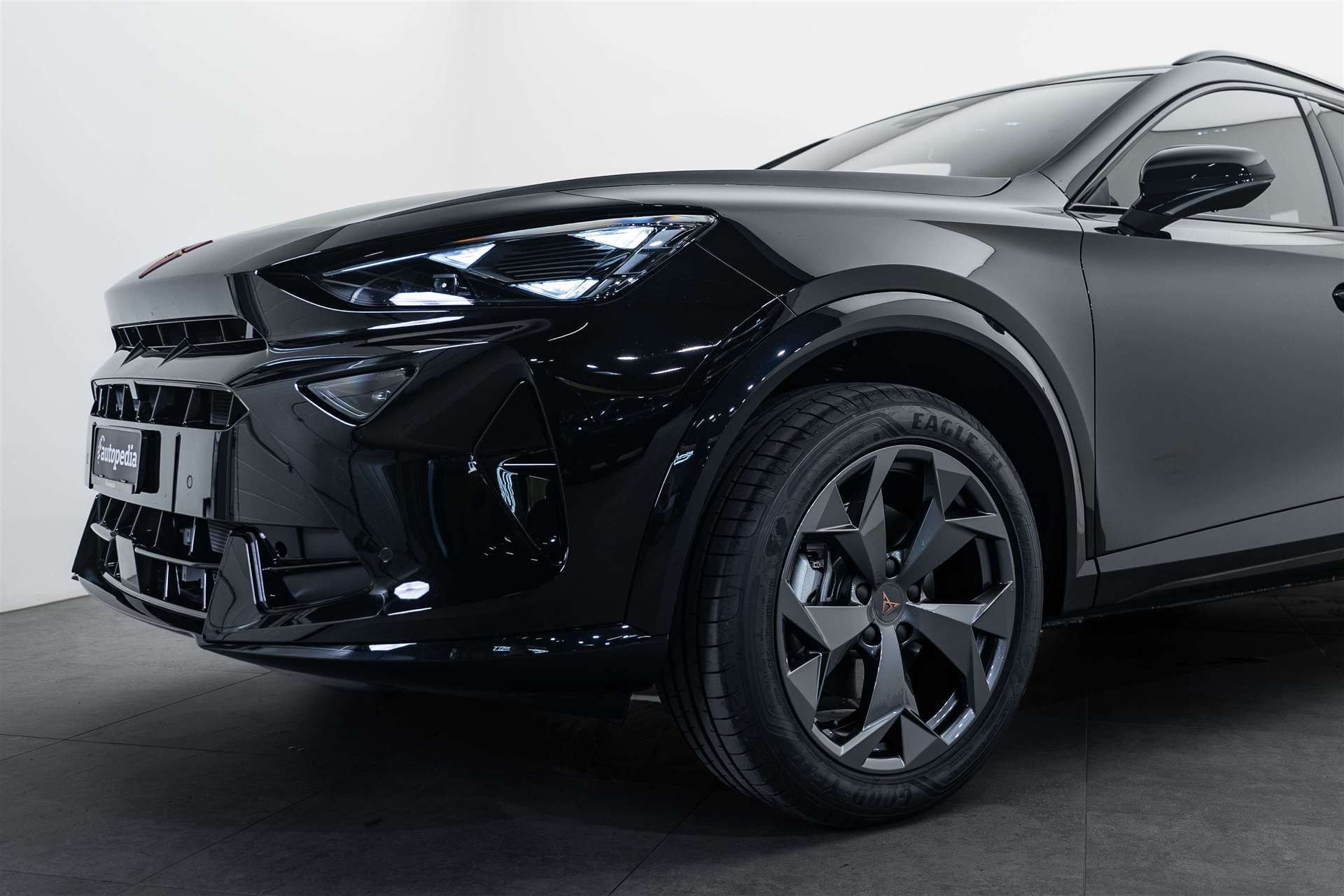 CUPRA Formentor 1.5 TSI DSG-Automat NEW-showroom-element-1
