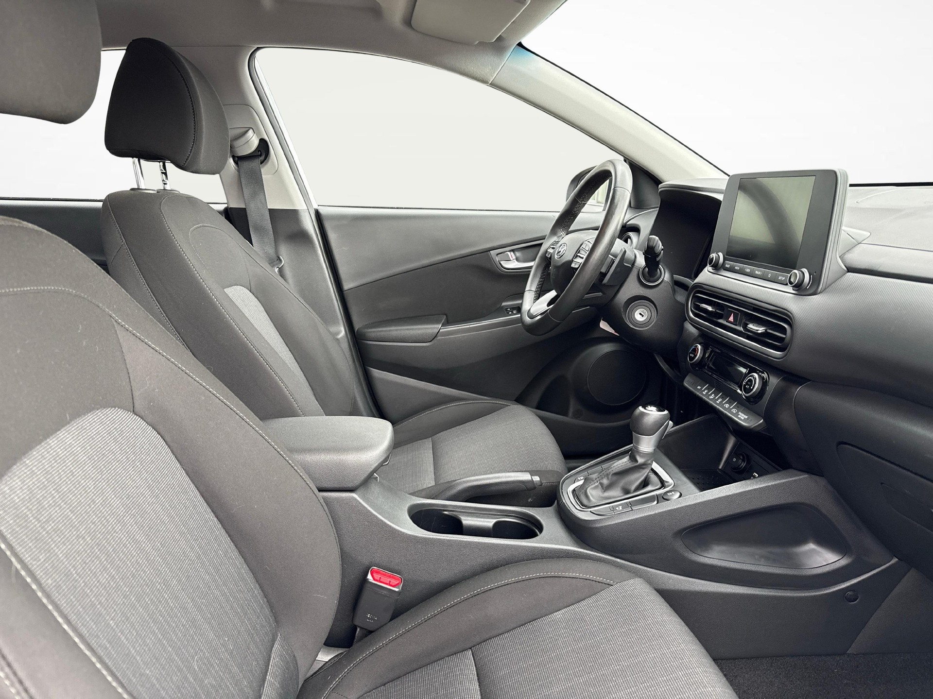 HYUNDAI Kona 1.6 T-GDi Amplia 4WD-image-9