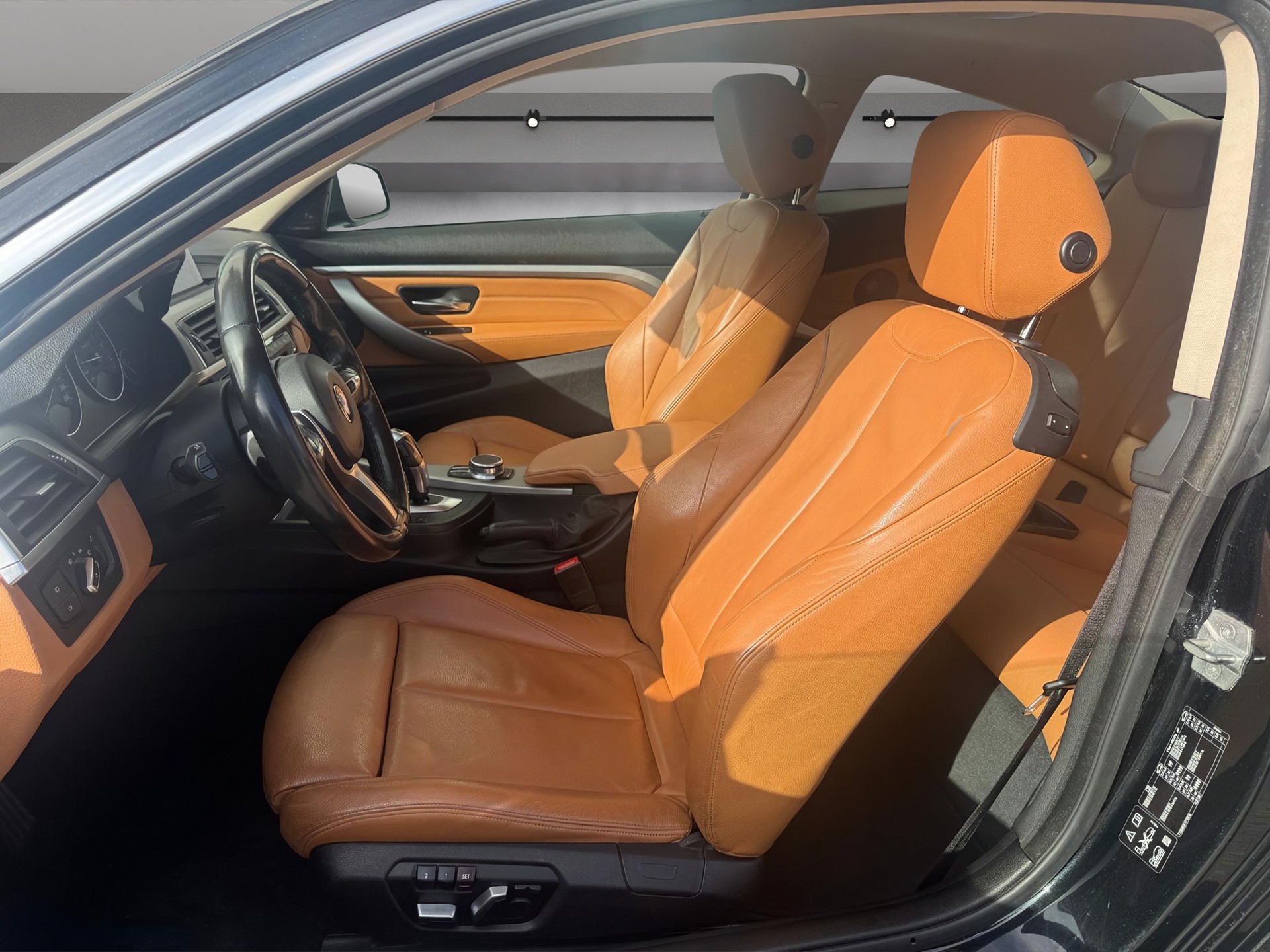 BMW 440i Coupé xDrive Luxury Line Steptronic-image-6