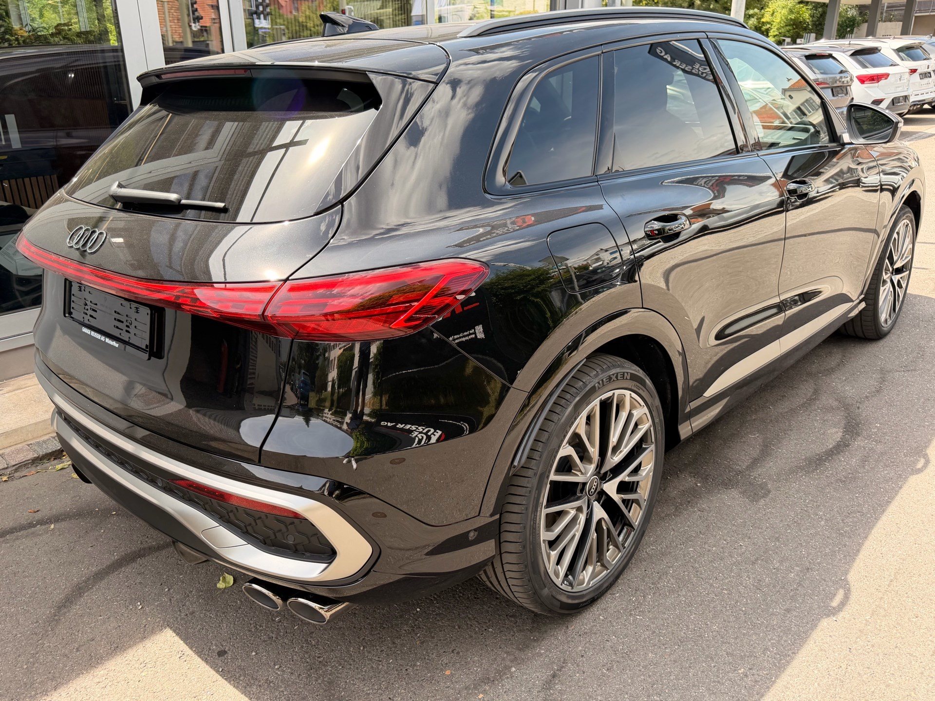 AUDI SQ5 3.0 TFSI QUATTRO 367 PS EDITION ONE *** ABSOLUTE TOP AUSSTATTUNG ***-image-3