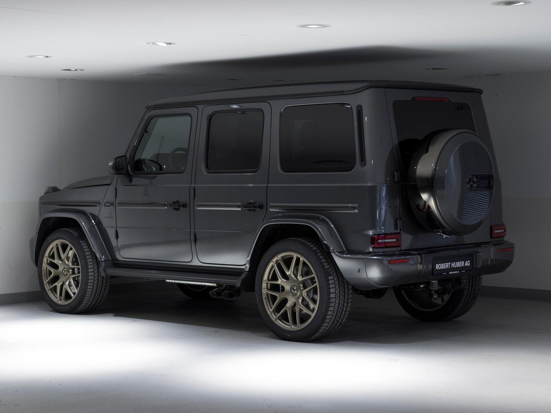MERCEDES-BENZ G 63 AMG-image-5