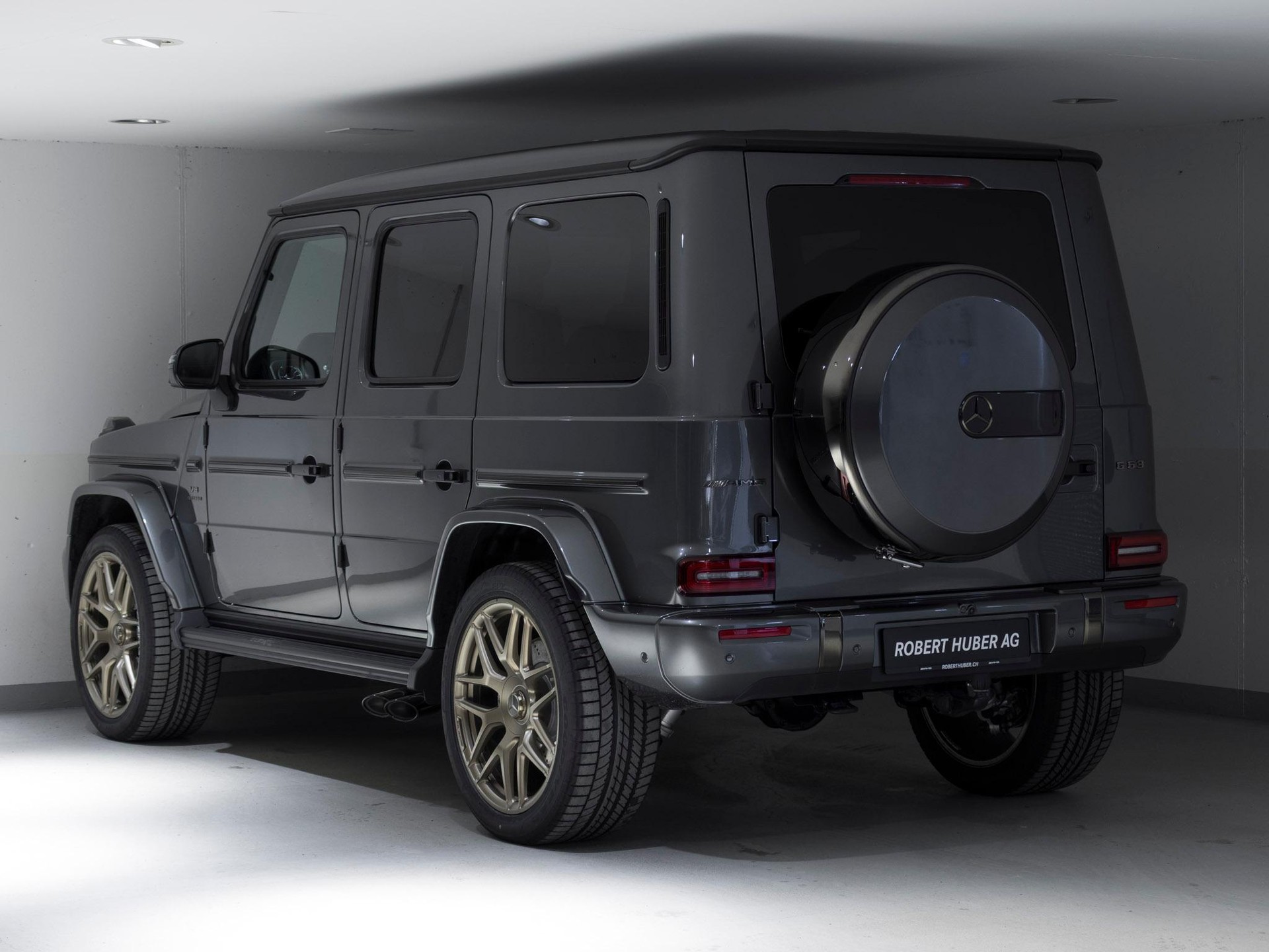 MERCEDES-BENZ G 63 AMG-image-4