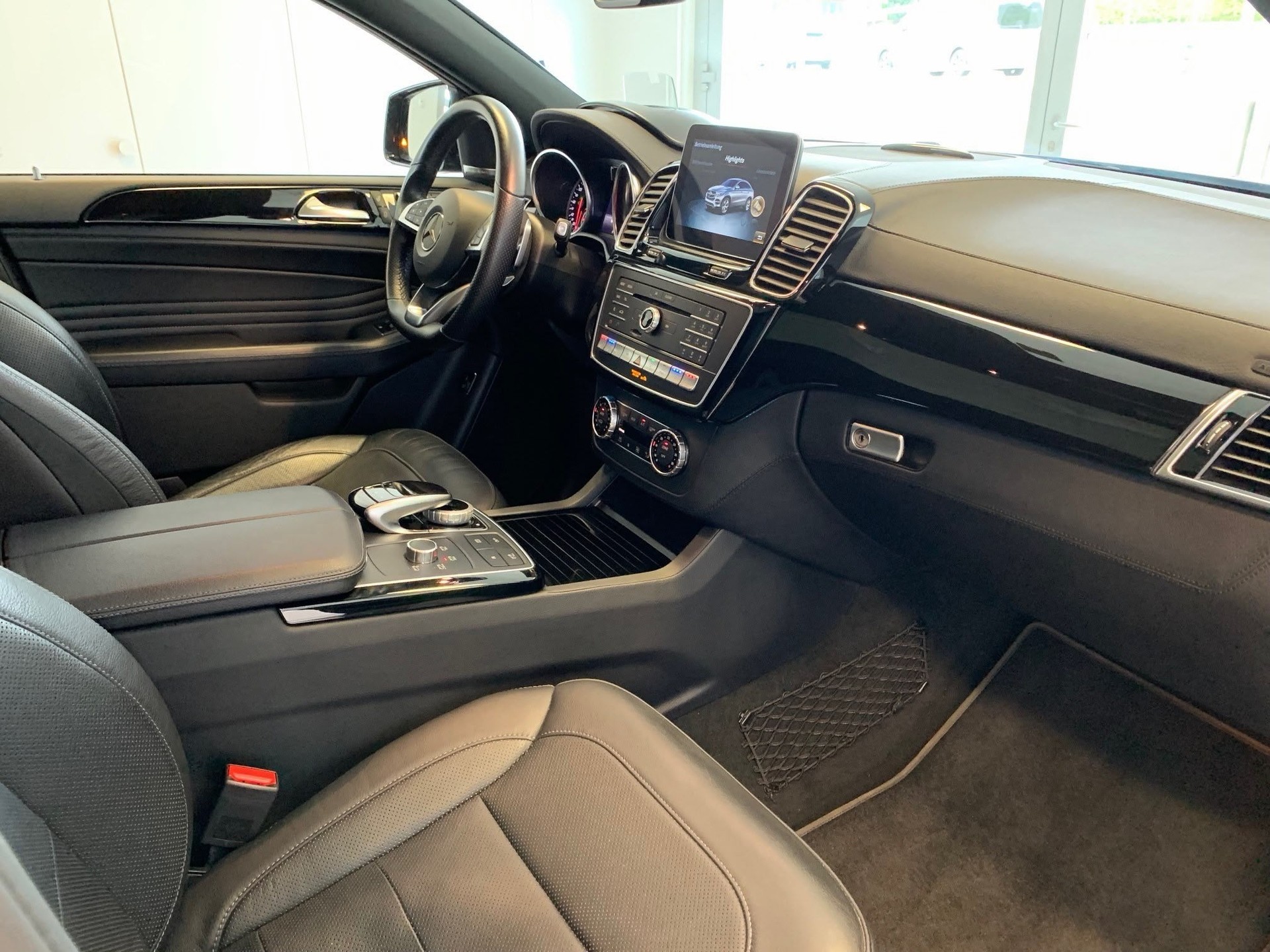 MERCEDES-BENZ GLE Coupé 43 AMG 4Matic 9G-Tronic-image-22