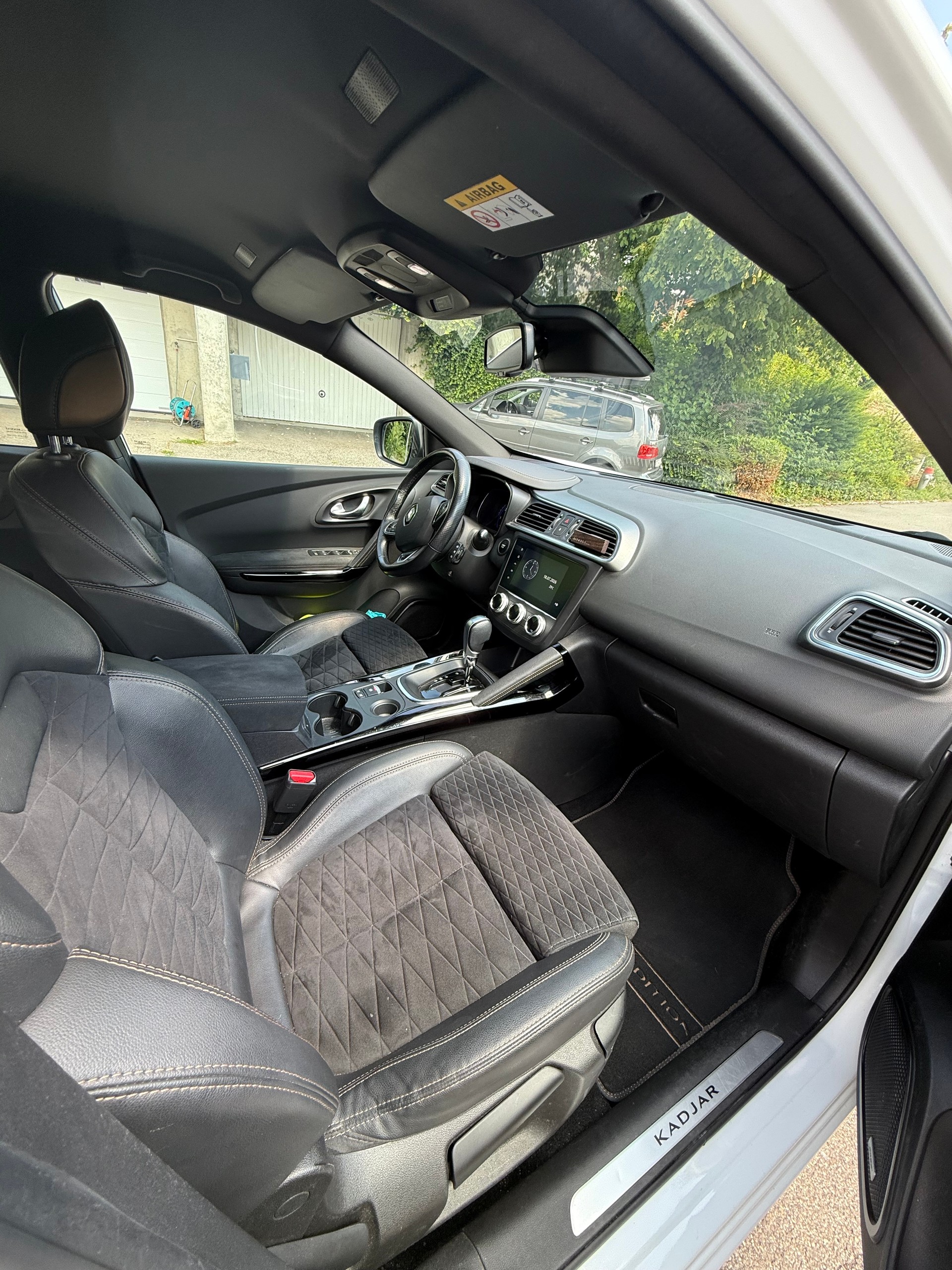 RENAULT 1.3 TCe 160 Black Edition EDC-image-6