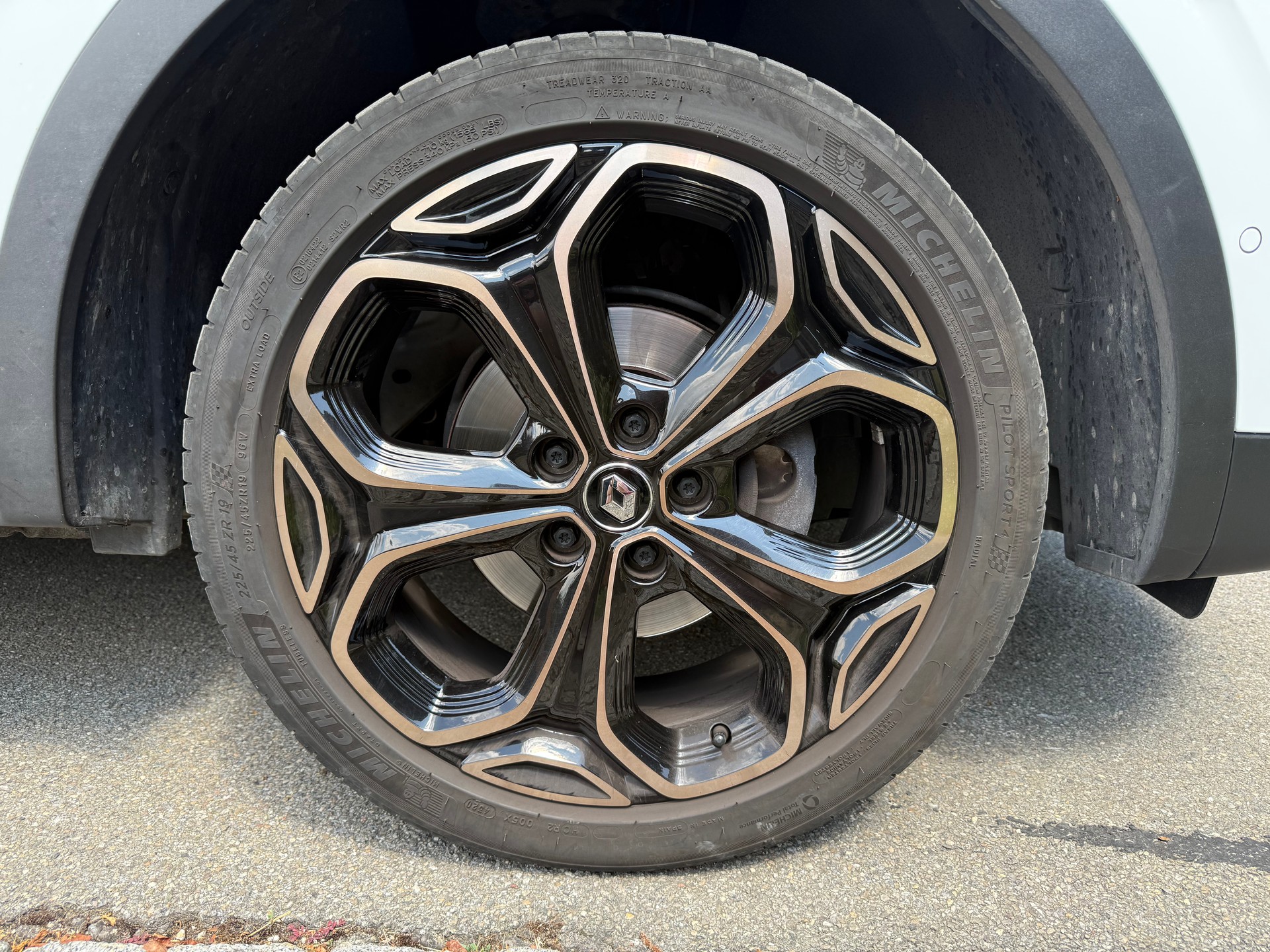 RENAULT 1.3 TCe 160 Black Edition EDC-image-8
