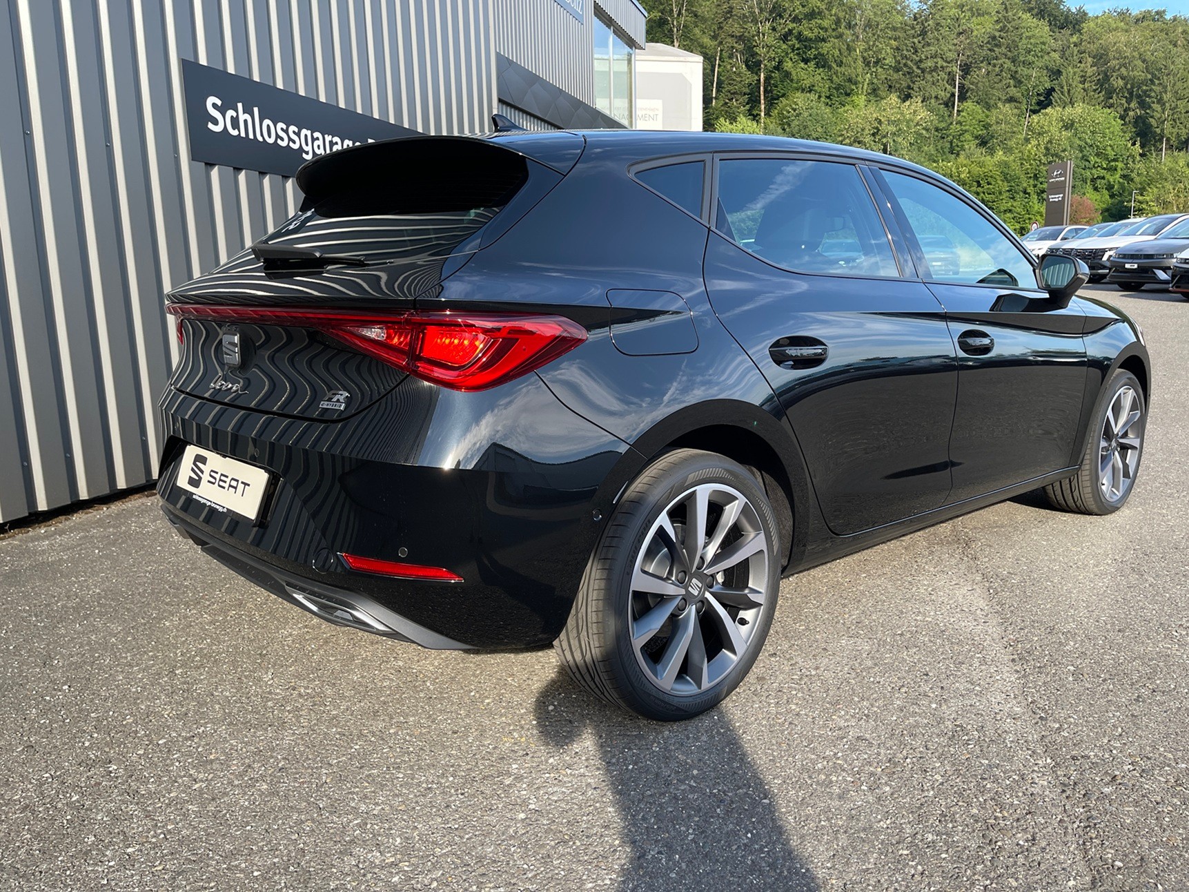 SEAT Leon 1.5 eHybrid pHEV DSG Move FR-image-2