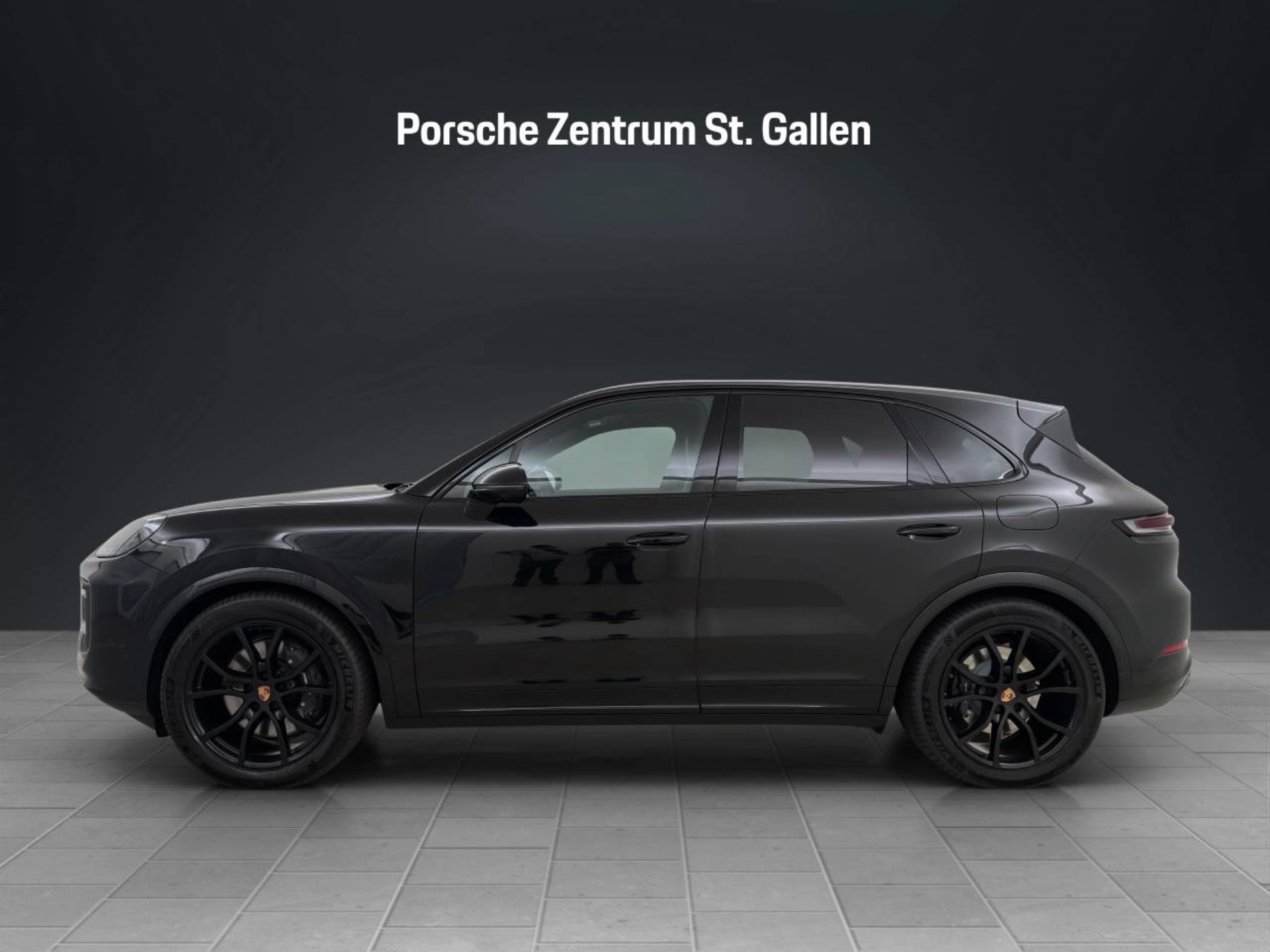 PORSCHE Cayenne E-Hybrid Black Edition-image-1