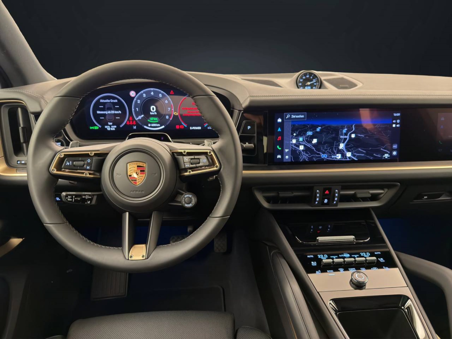 PORSCHE Cayenne E-Hybrid Black Edition-image-21