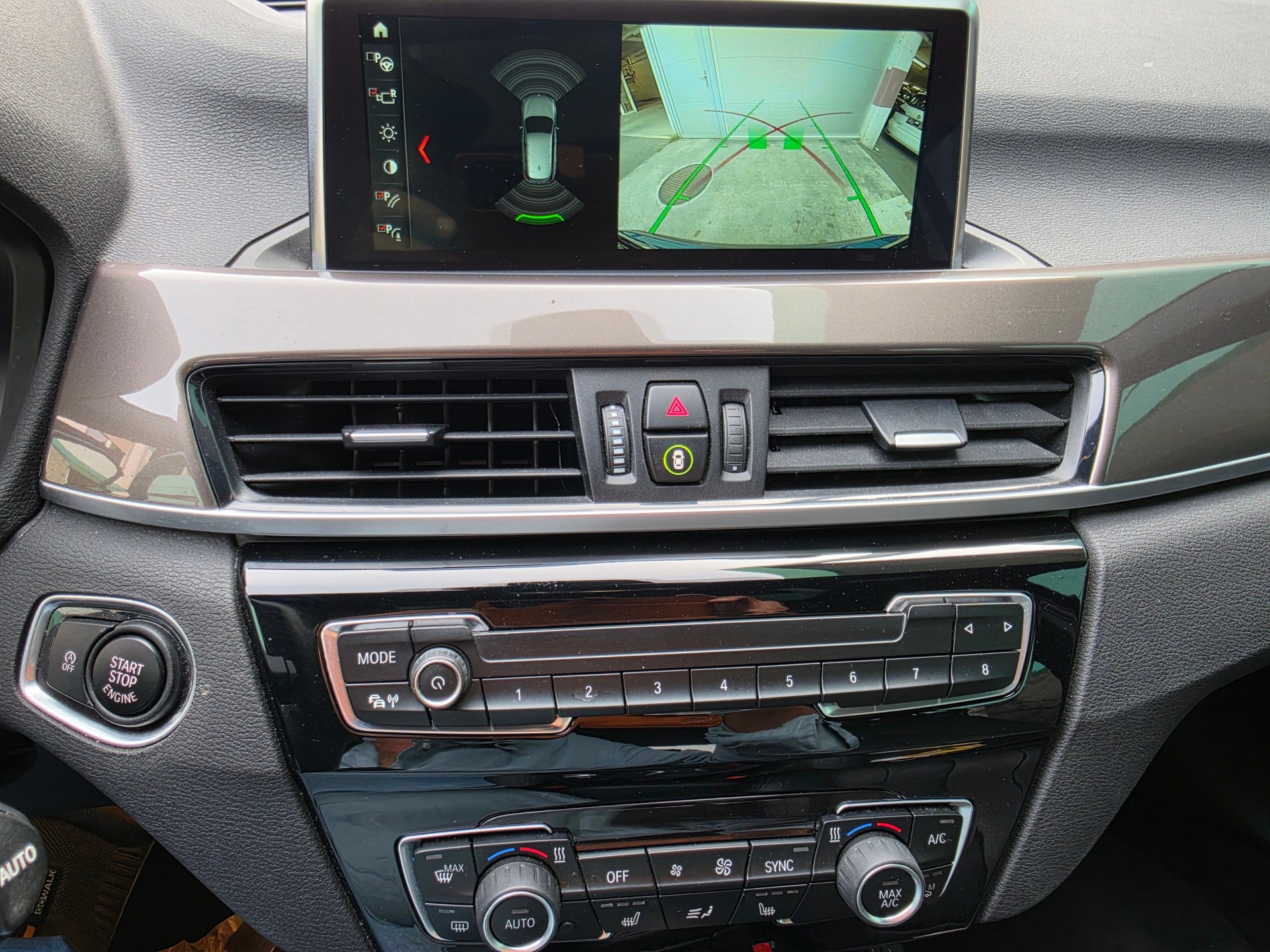BMW X1 xDrive 20d xLine Steptronic-image-15