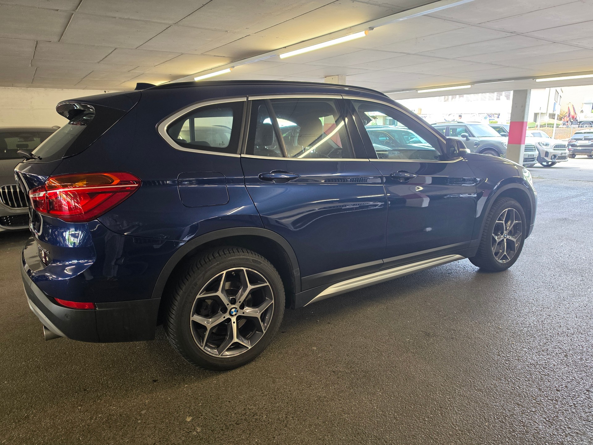BMW X1 xDrive 20d xLine Steptronic-image-3