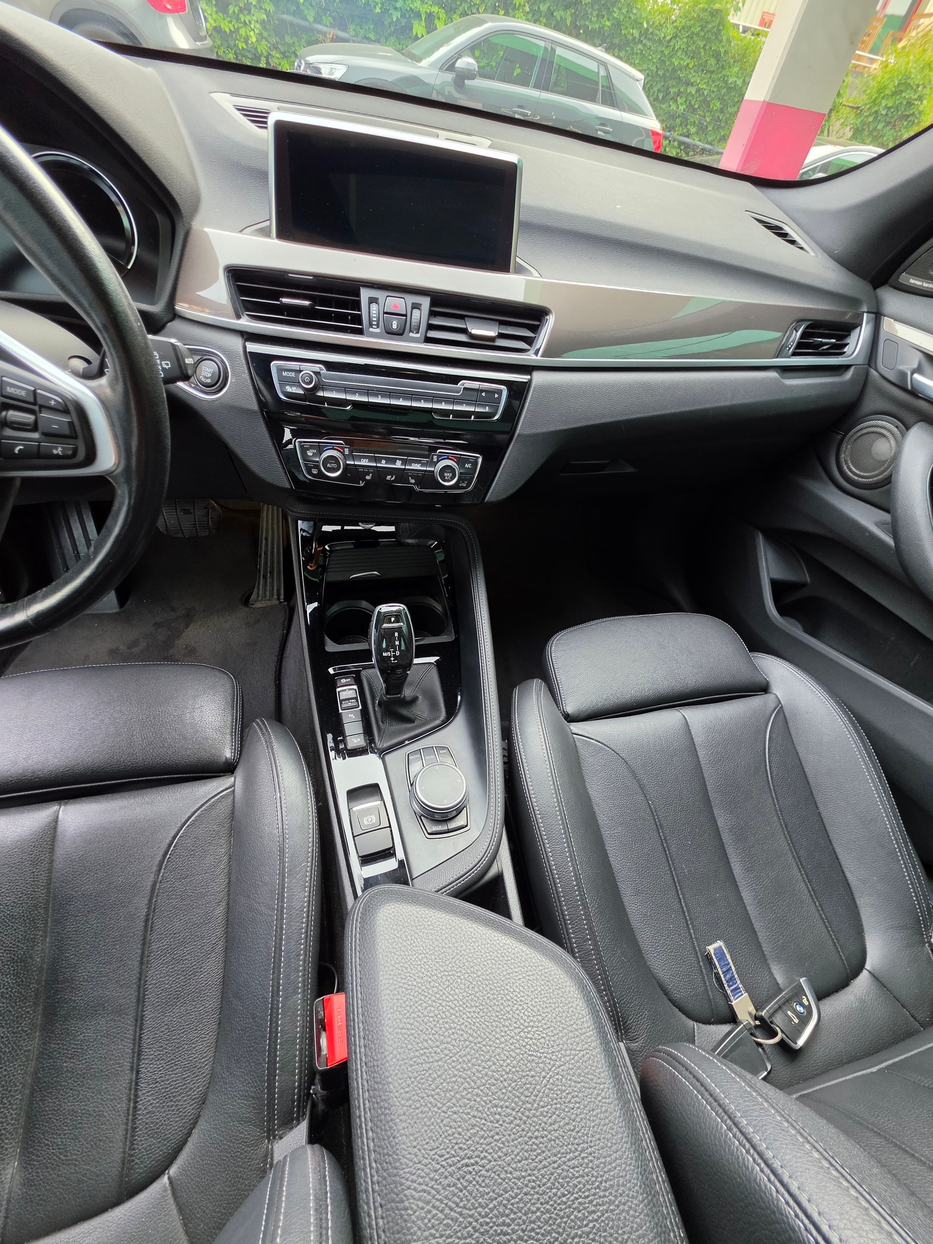 BMW X1 xDrive 20d xLine Steptronic-image-13