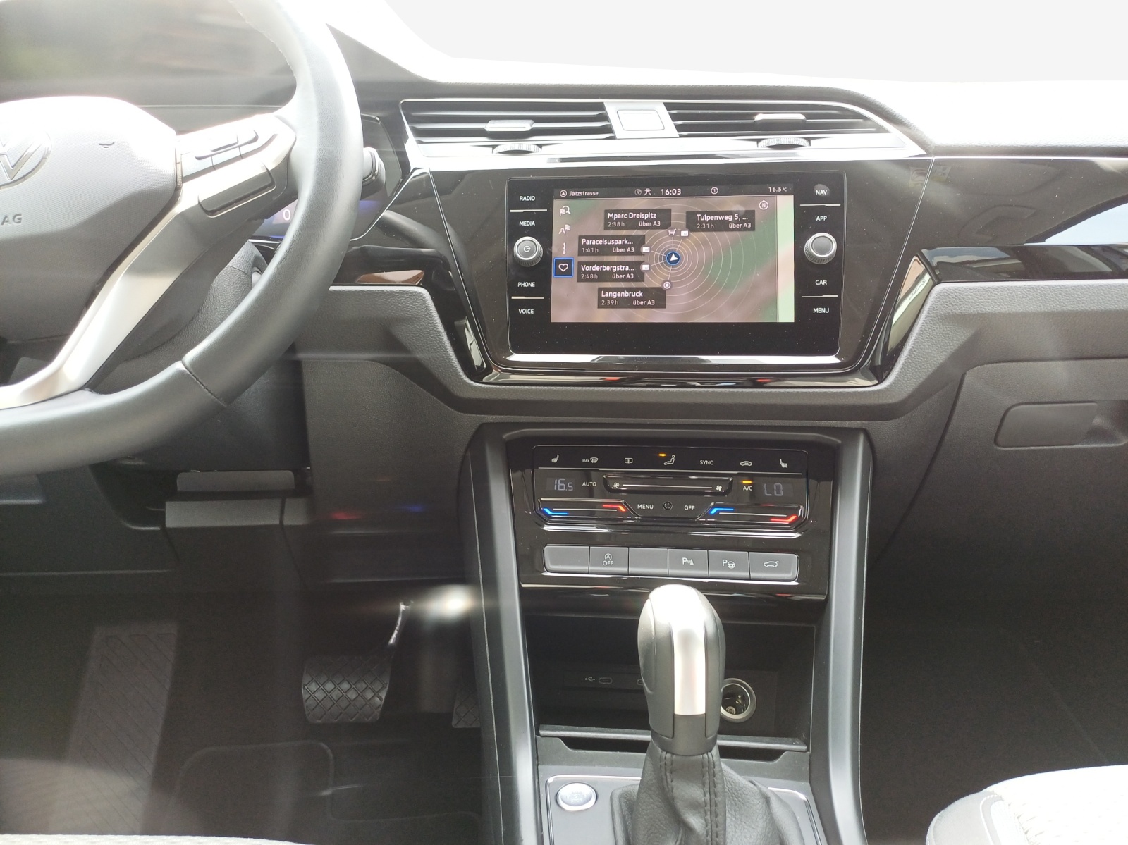VW Touran 1.5 TSI EVO Comfortline DSG-image-10