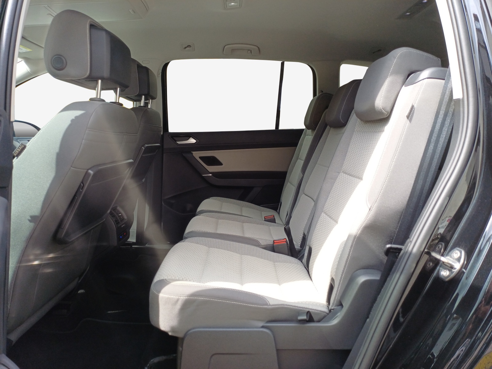 VW Touran 1.5 TSI EVO Comfortline DSG-image-11