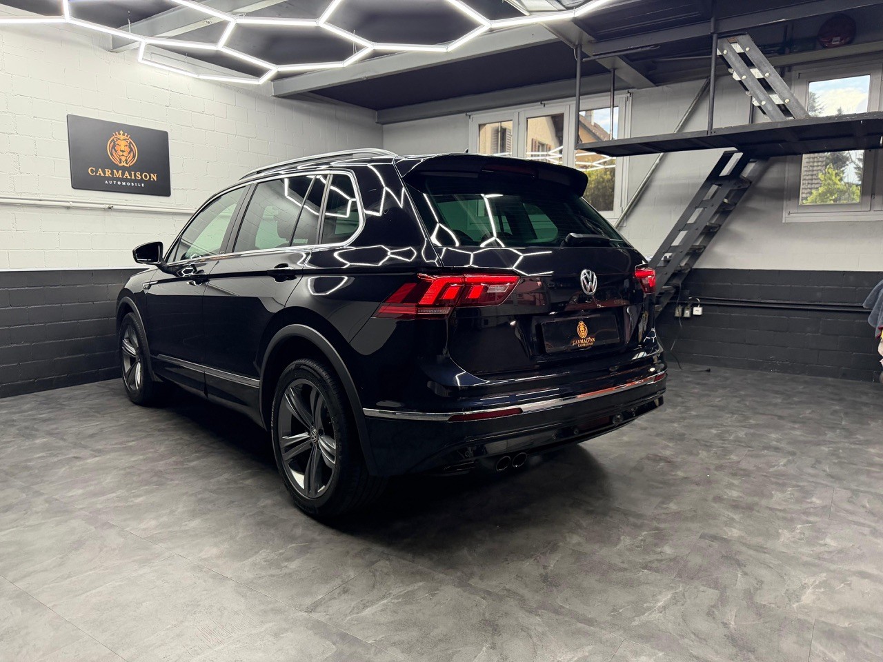 VW Tiguan 1.4TSI R-Line 4Motion DSG | Virtual Cockpit | ACC Tempomat | 360° Kamera-image-5