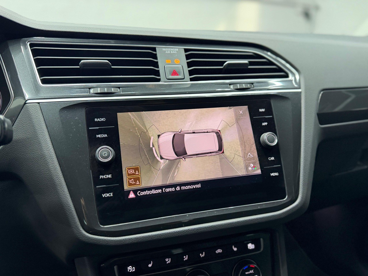 VW Tiguan 1.4TSI R-Line 4Motion DSG | Virtual Cockpit | ACC Tempomat | 360° Kamera-image-17