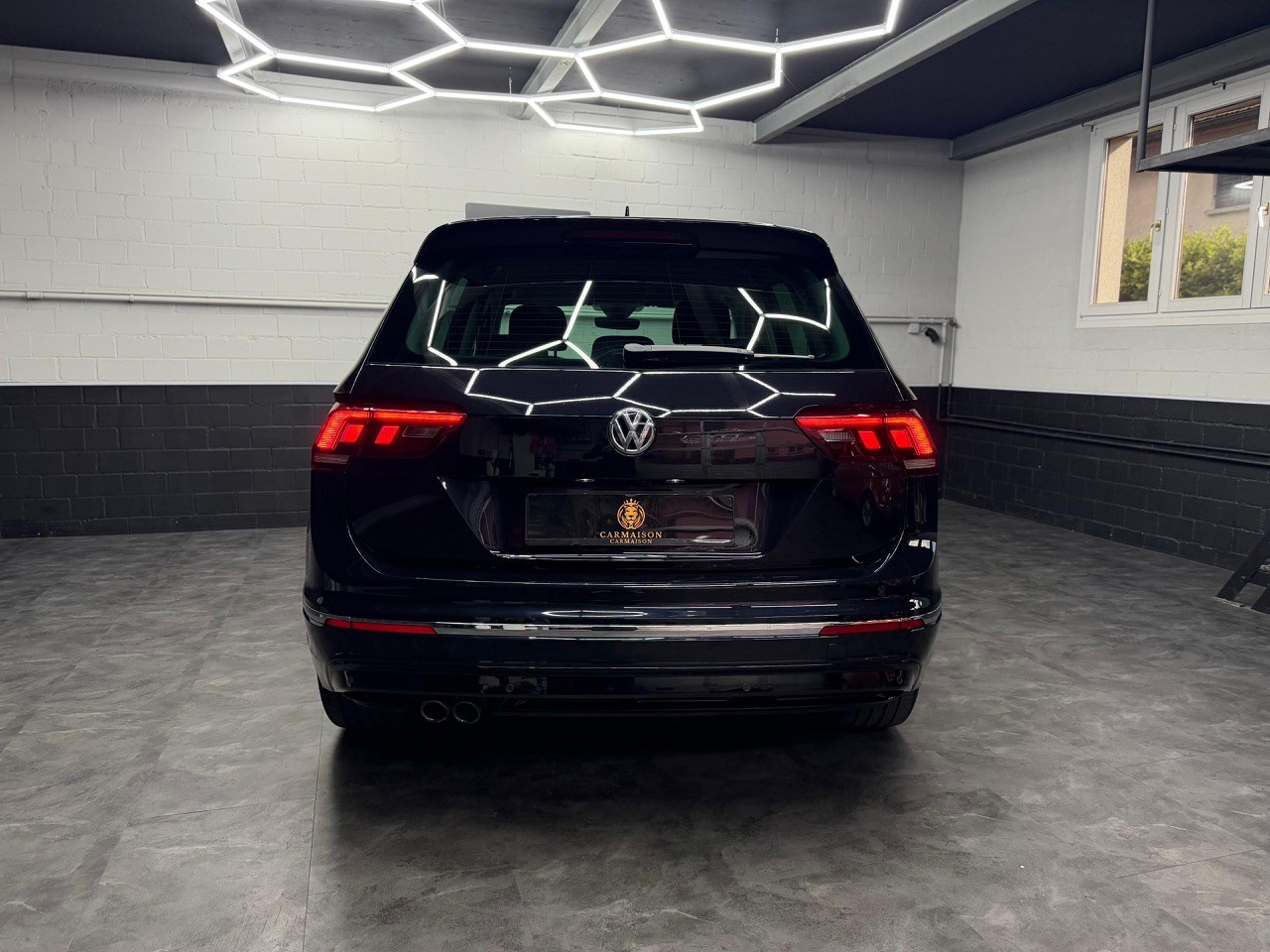 VW Tiguan 1.4TSI R-Line 4Motion DSG | Virtual Cockpit | ACC Tempomat | 360° Kamera-image-6
