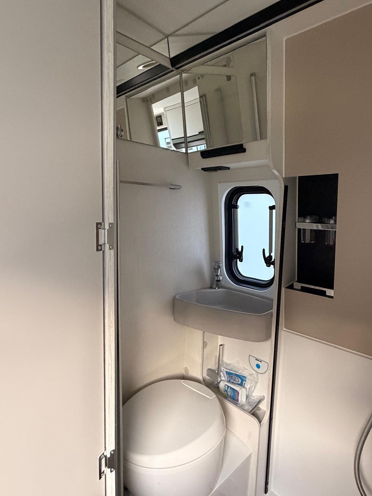 KARMANN Davis Lifestyle DA 630 LS // Fiat Ducato 2.2 140PS-image-14