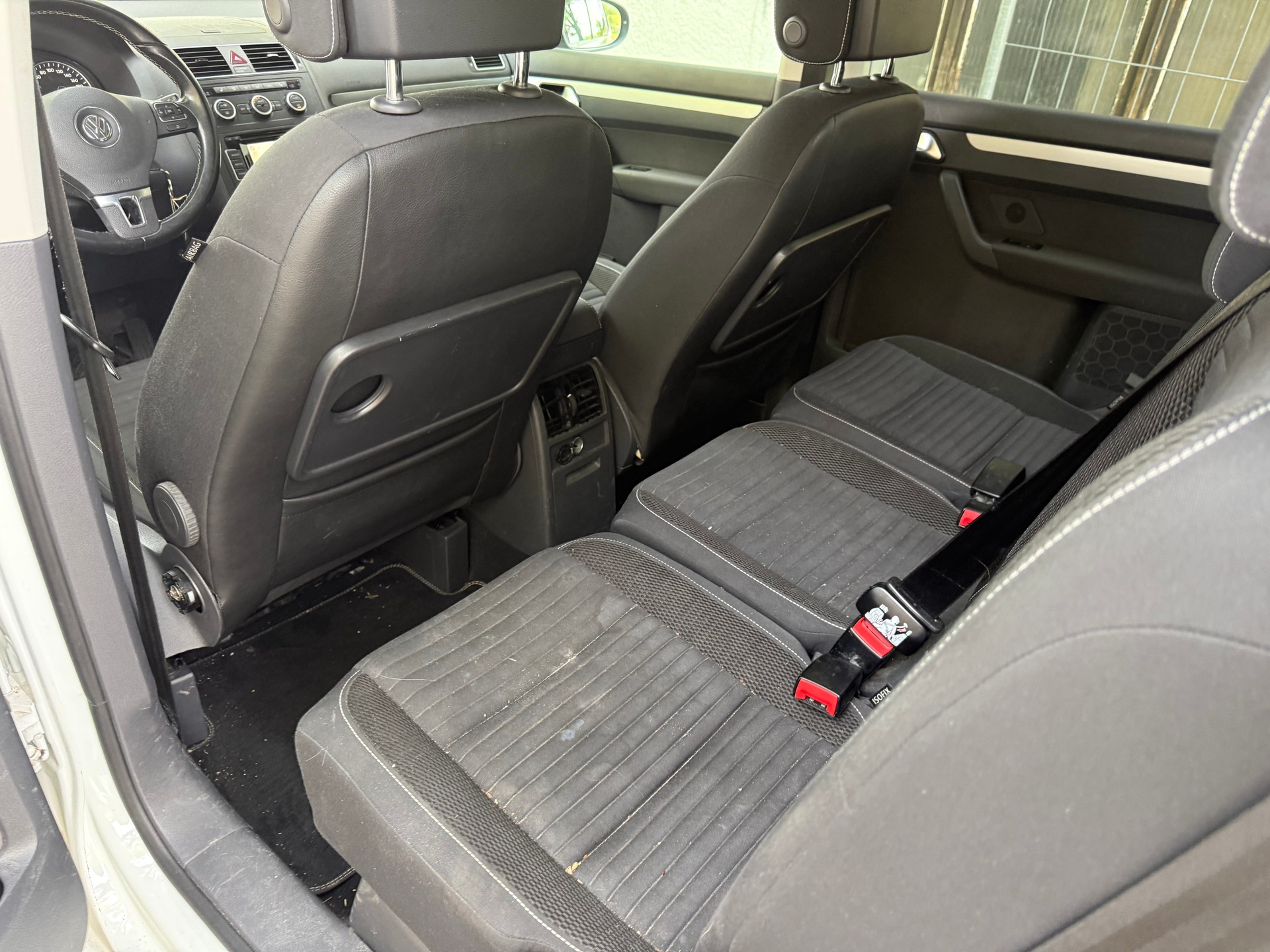 VW Touran 1.4 TSI Cup DSG-image-11
