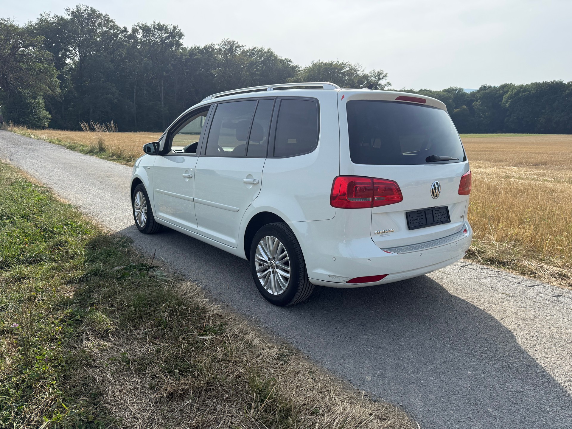 VW Touran 1.4 TSI Cup DSG-image-3