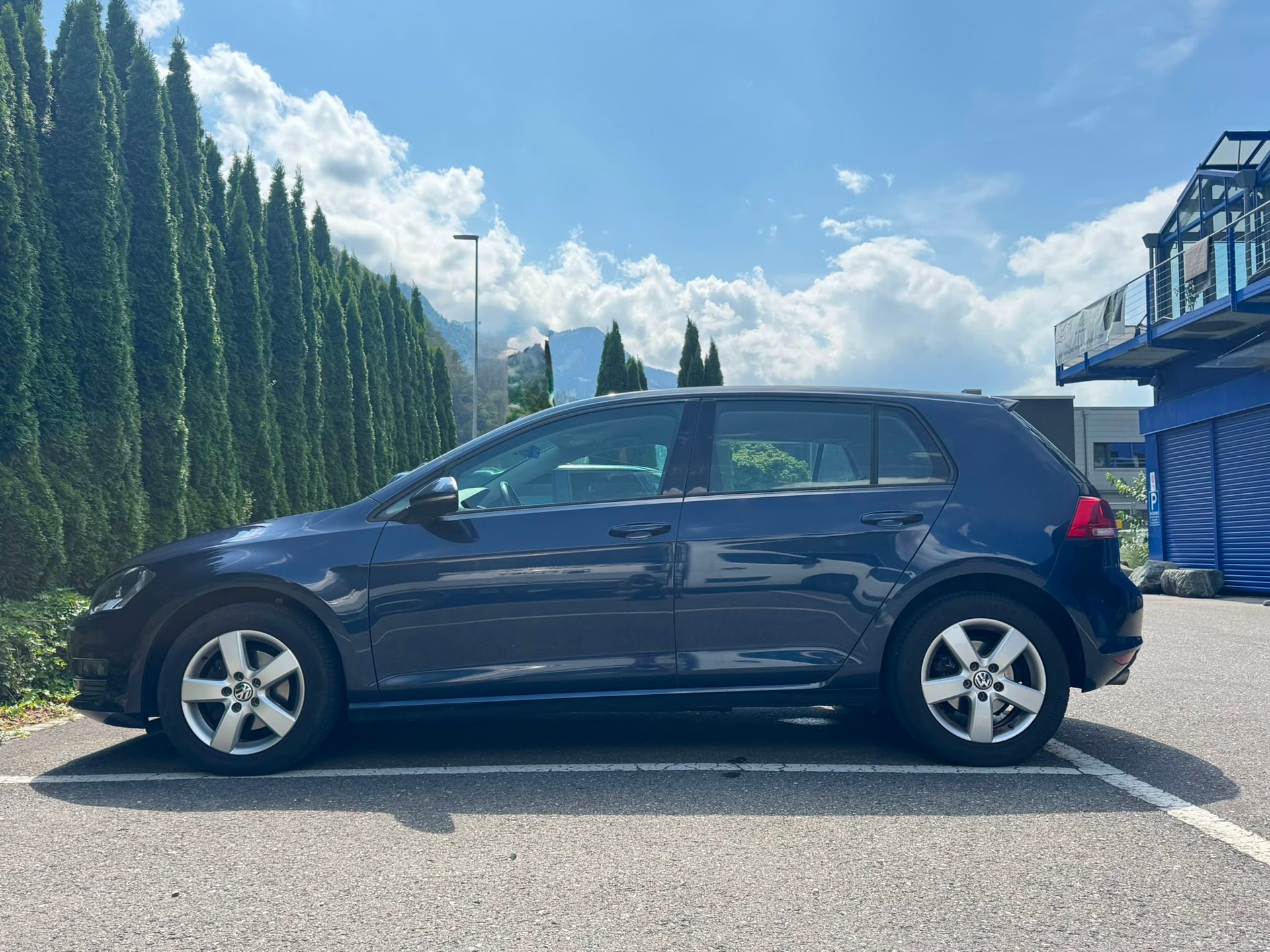 VW Golf 2.0 TDI Comfortline 4Motion-image-6