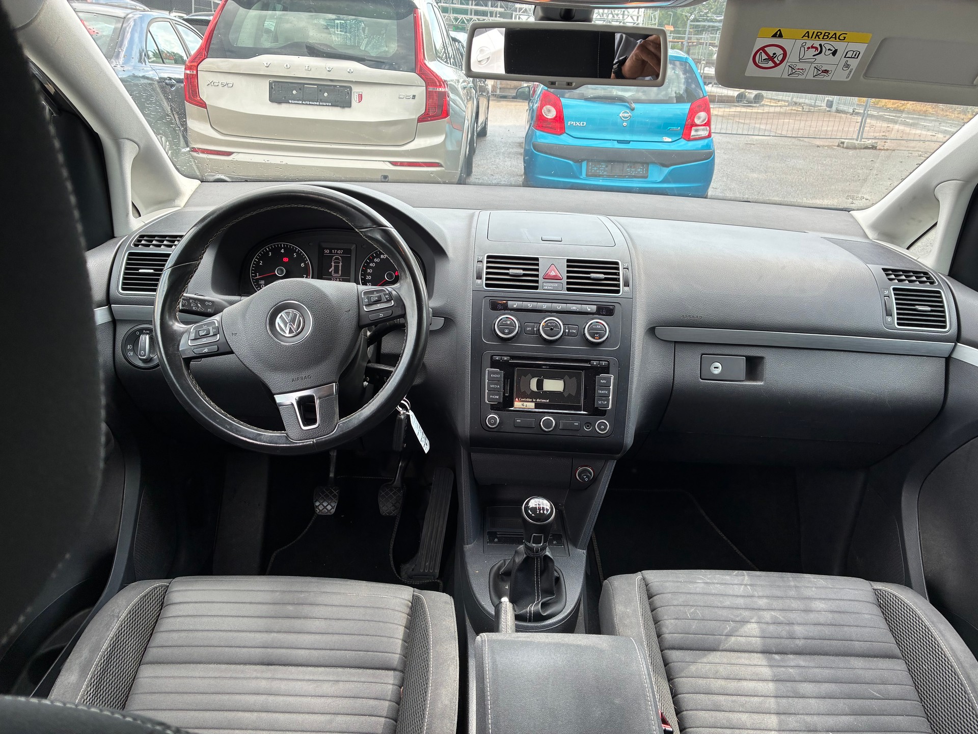 VW TOURAN-image-6