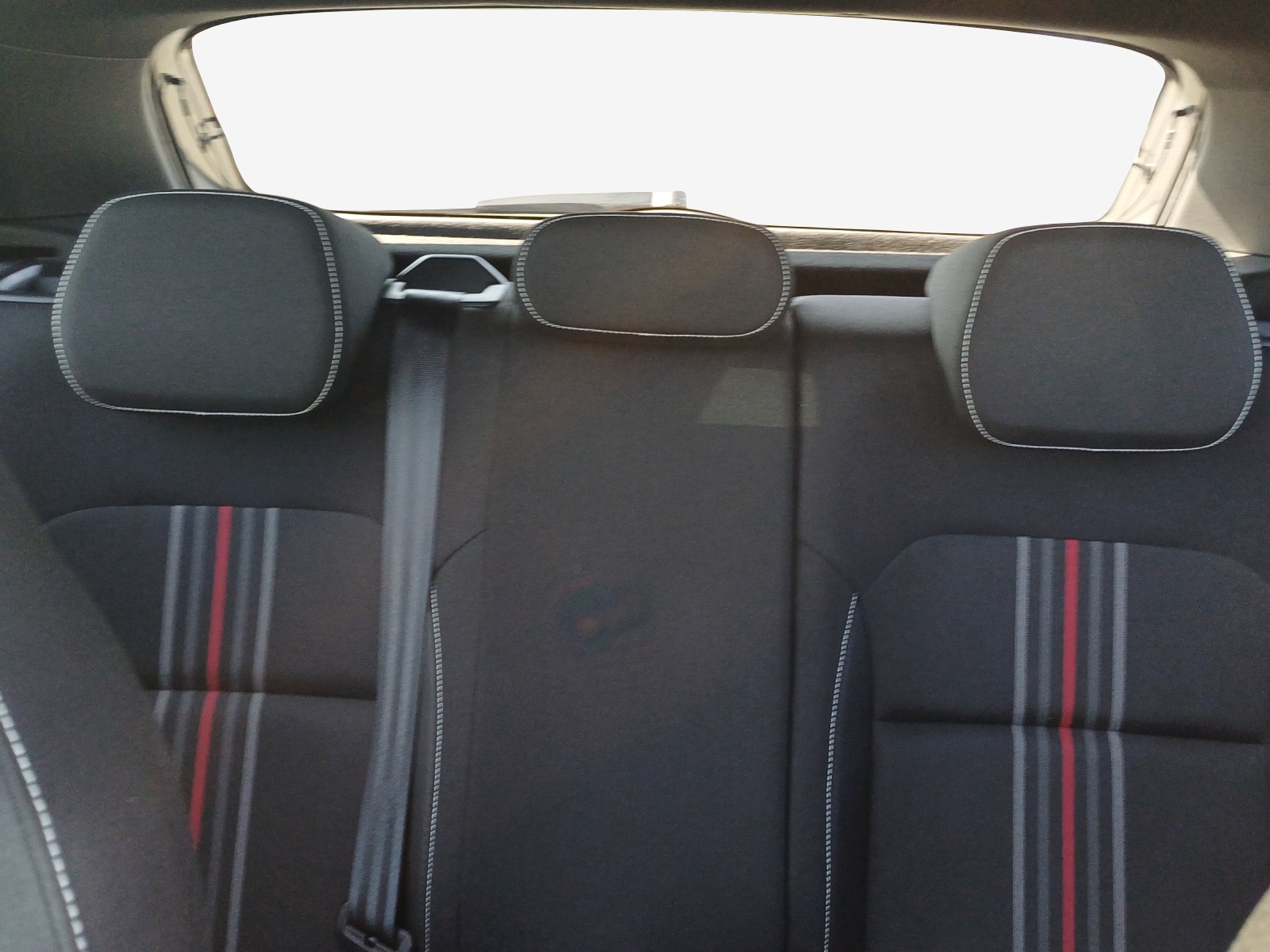 SKODA Fabia 1.0 TSI Monte Carlo-image-11
