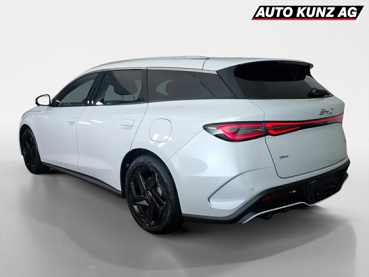 BYD Seal 6 DM-i Touring Comfort-showroom-element-1