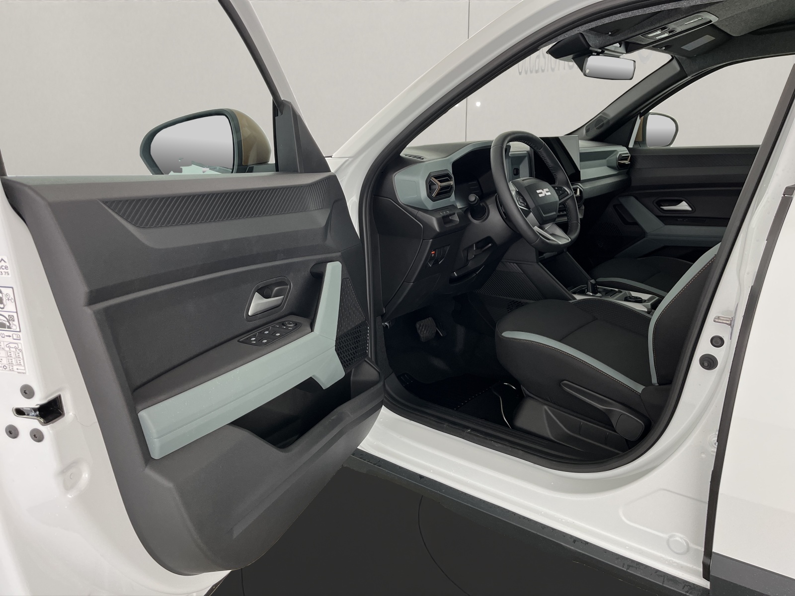 DACIA Duster 1.2 Hybrid Extreme 4WD-image-6