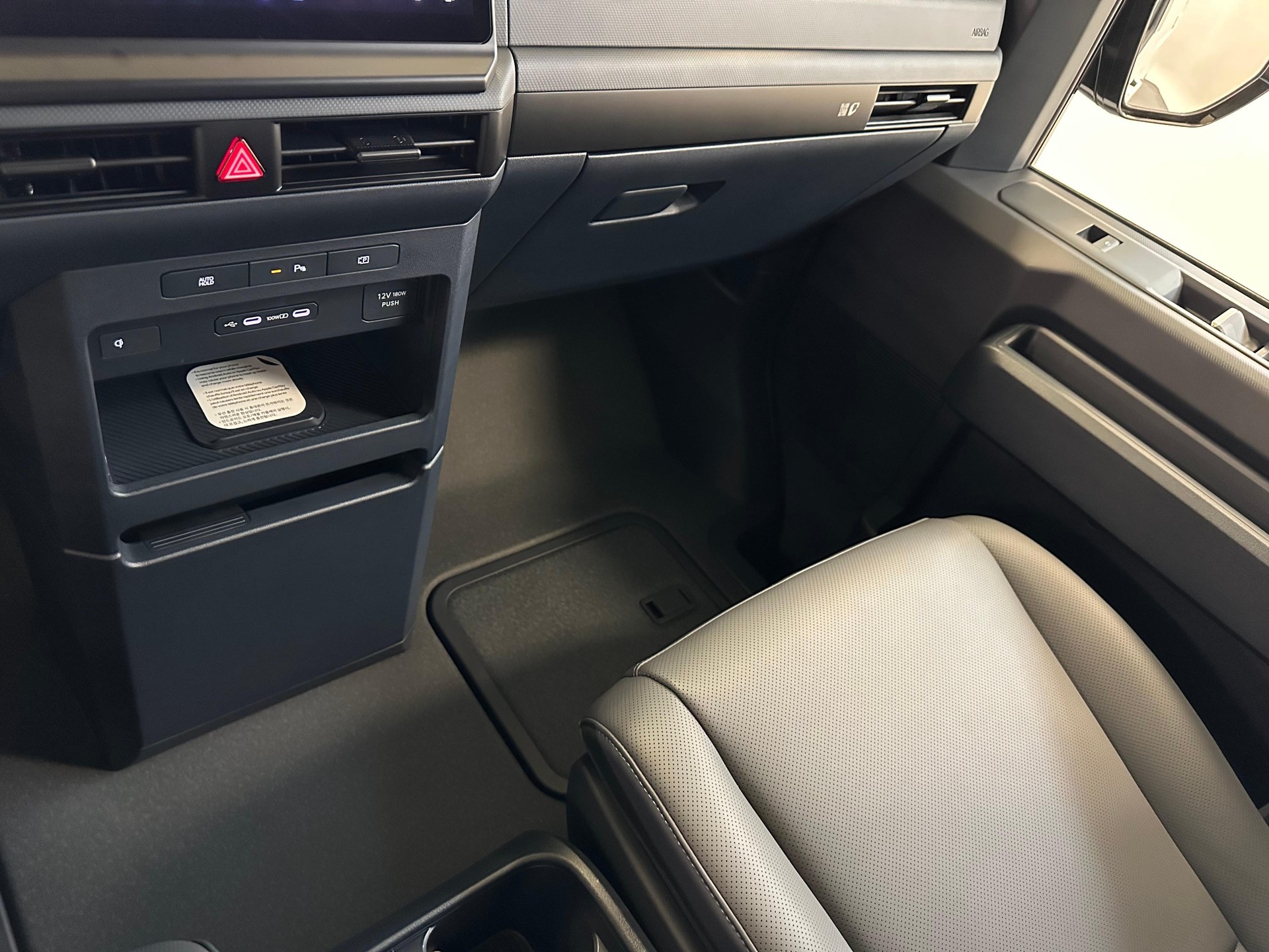KIA PV5 Cargo 71.2 kWh Elite-image-8