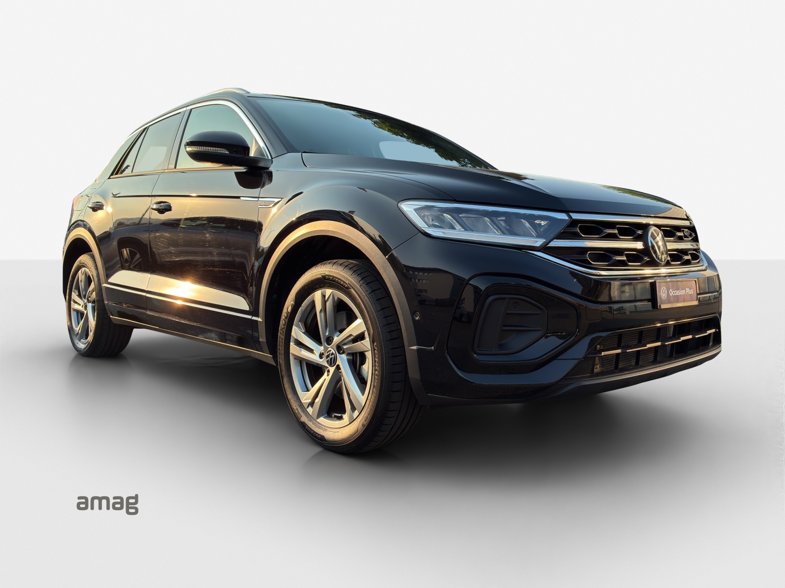 VW T-Roc 2.0 TSI R-Line DSG 4Motion-image-5