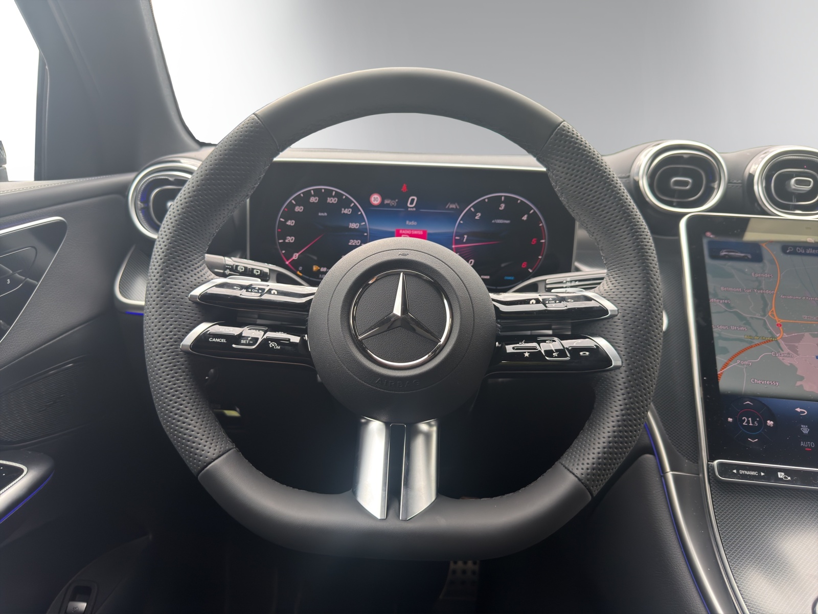 MERCEDES-BENZ GLC 220 d 4Matic 9G-Tronic-image-7