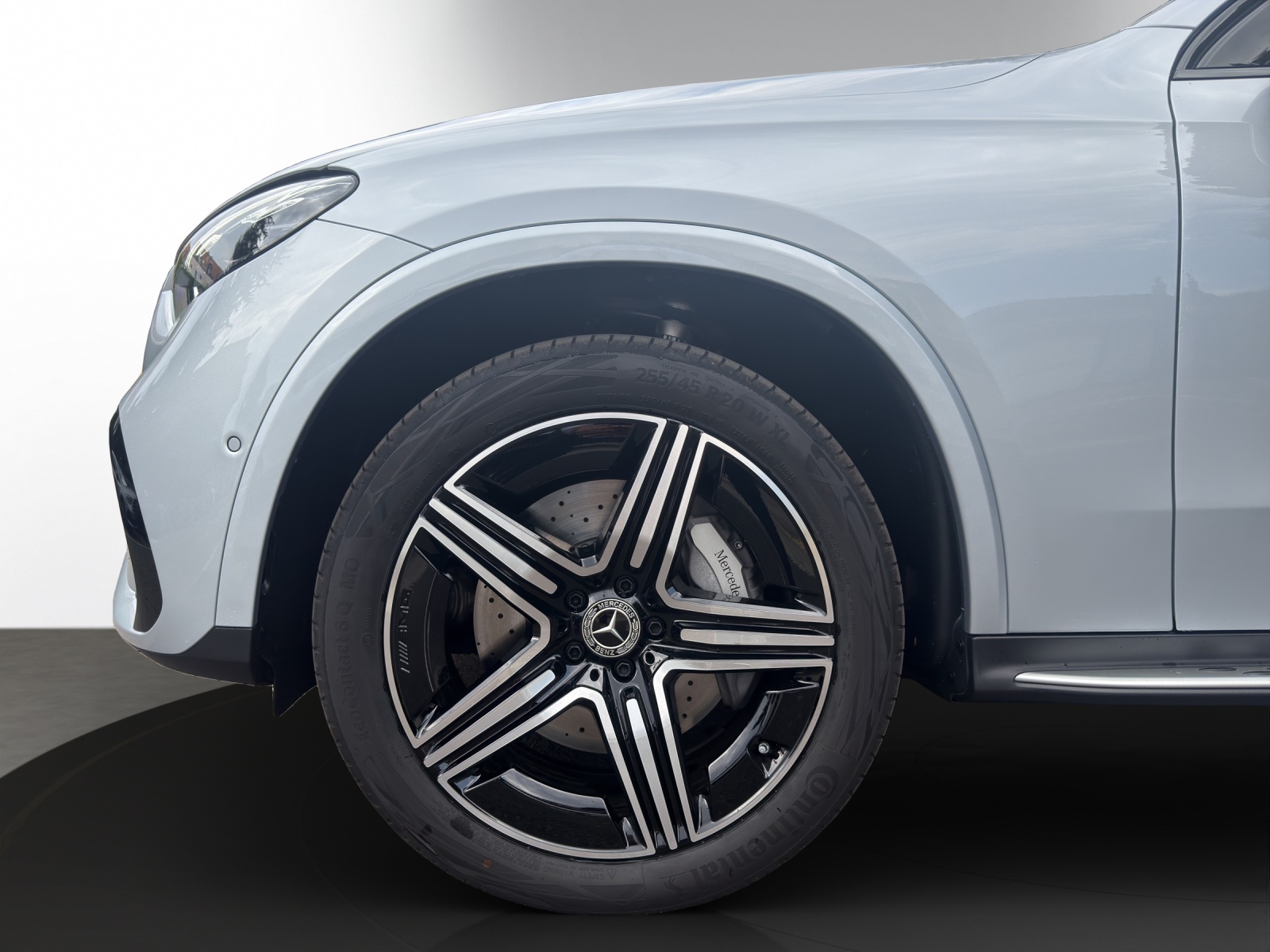 MERCEDES-BENZ GLC 220 d 4Matic 9G-Tronic-image-5