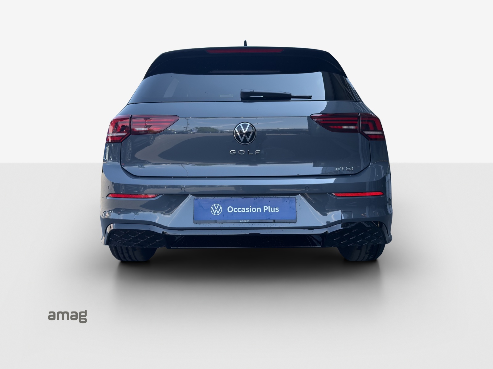 VW Golf 1.5 e TSI mHEV R-Line DSG-image-3