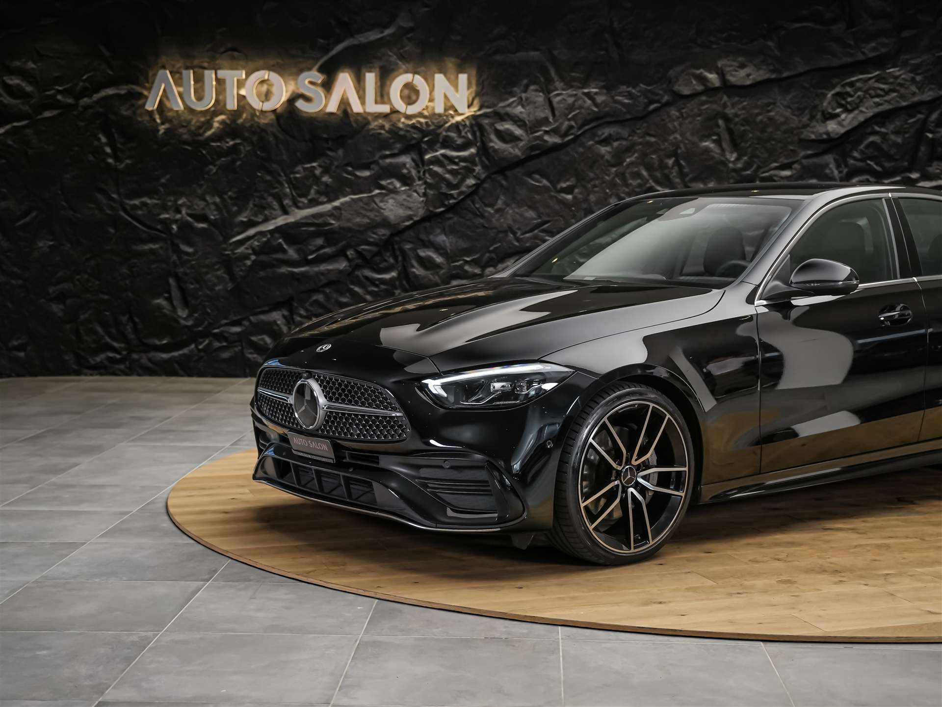 MERCEDES-BENZ C 300 d AMG Line *20" Felgen*Abstandsregler*AHK*-image-13