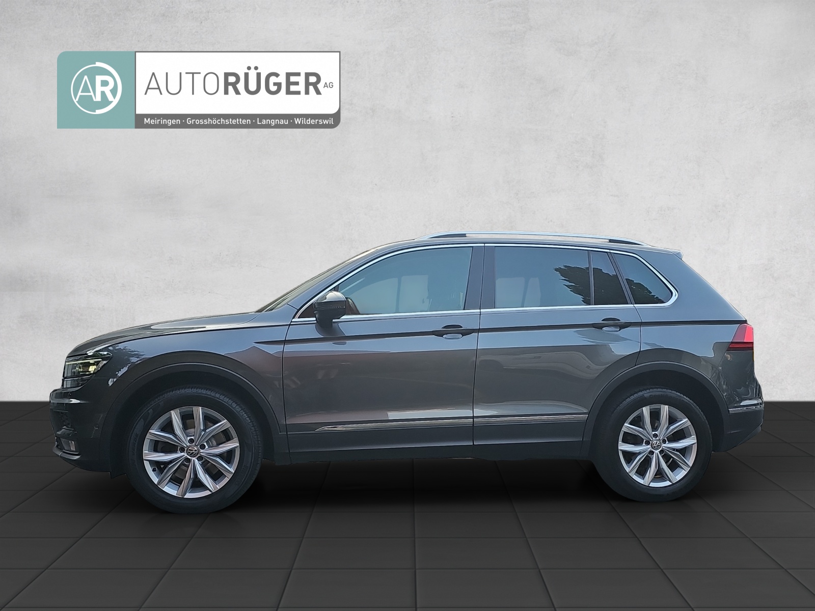 VW Tiguan 2.0TSI Highline 4Motion DSG-image-2