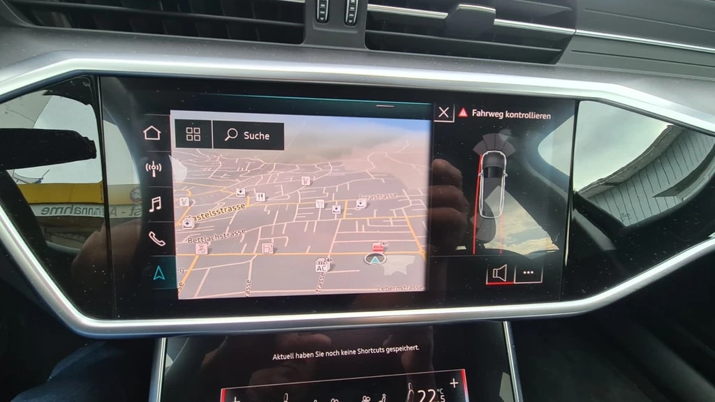 AUDI A6 Avant 45 TDI quattro tiptronic ** Neues Modell ** Cockpit ** Gr-Navigationssystem ** HUD **-image-7
